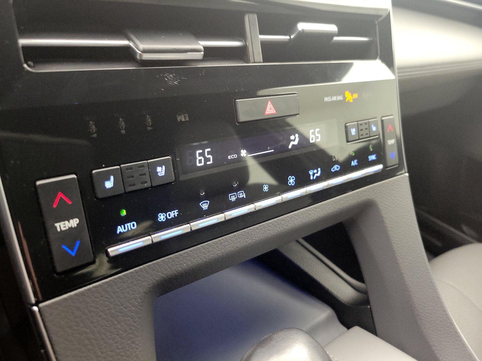 Thumbnail: 2020 Toyota Avalon - 17