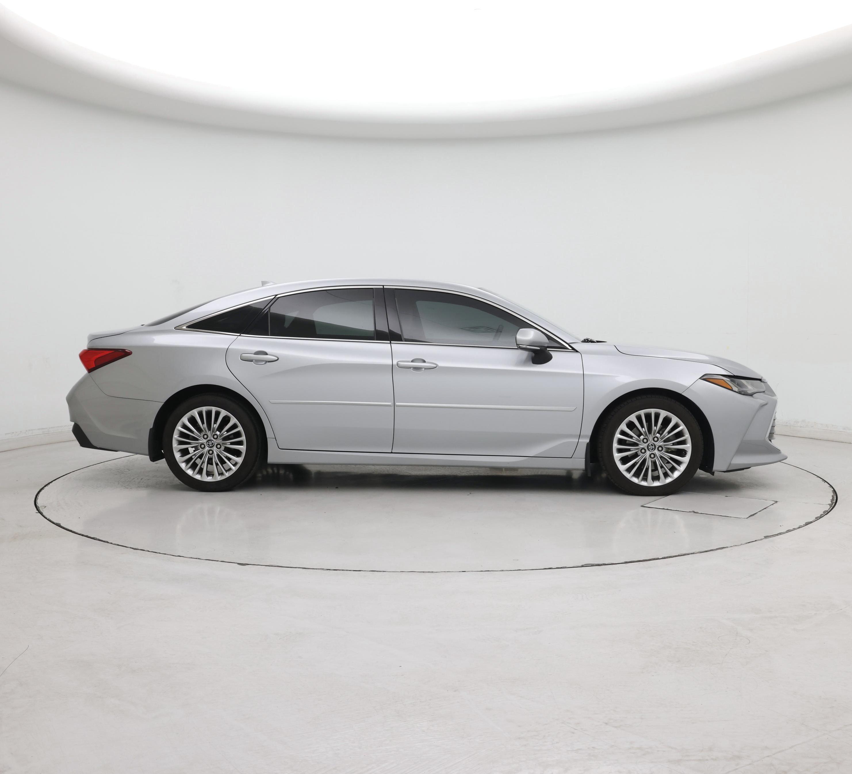 Thumbnail: 2020 Toyota Avalon - 7