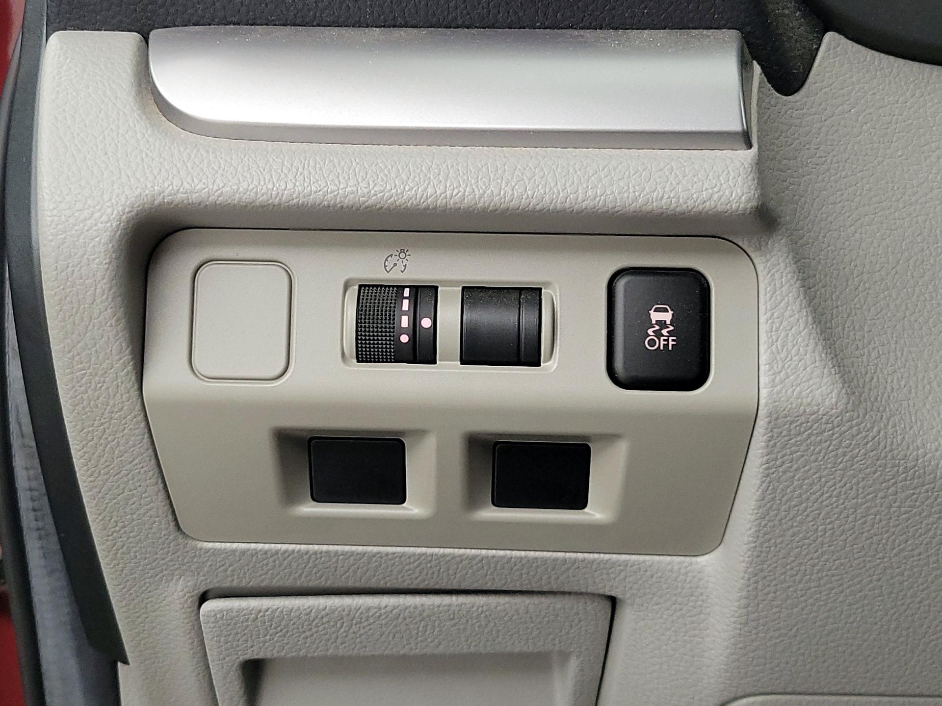 Thumbnail: 2018 Subaru Forester - 13