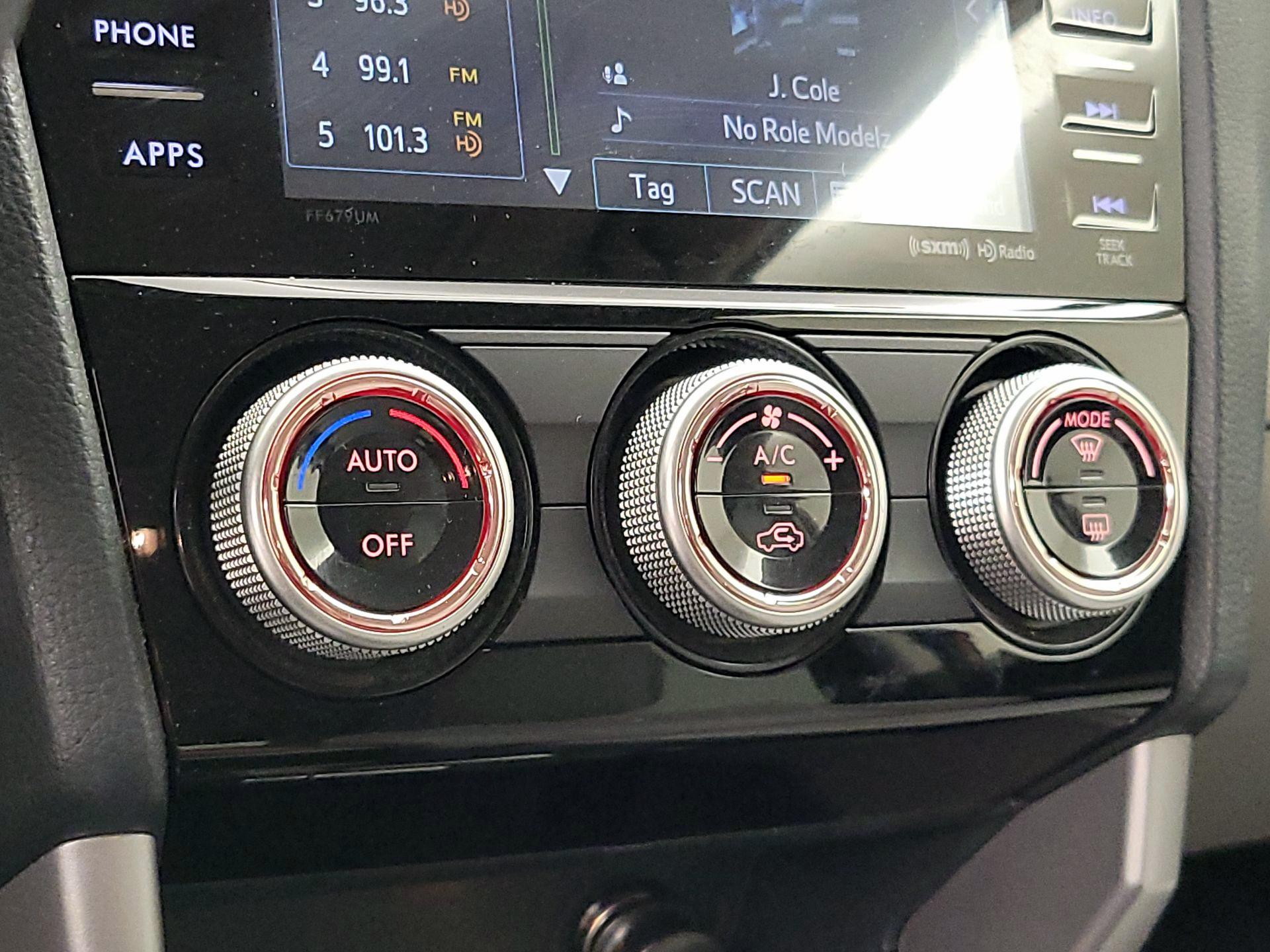 Thumbnail: 2018 Subaru Forester - 16