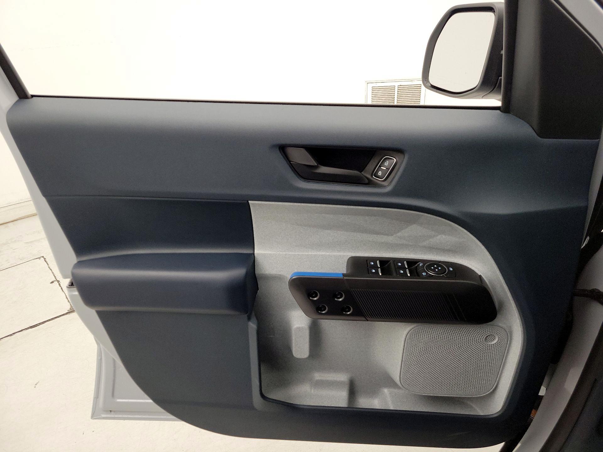 Thumbnail: 2025 Ford Maverick - 12