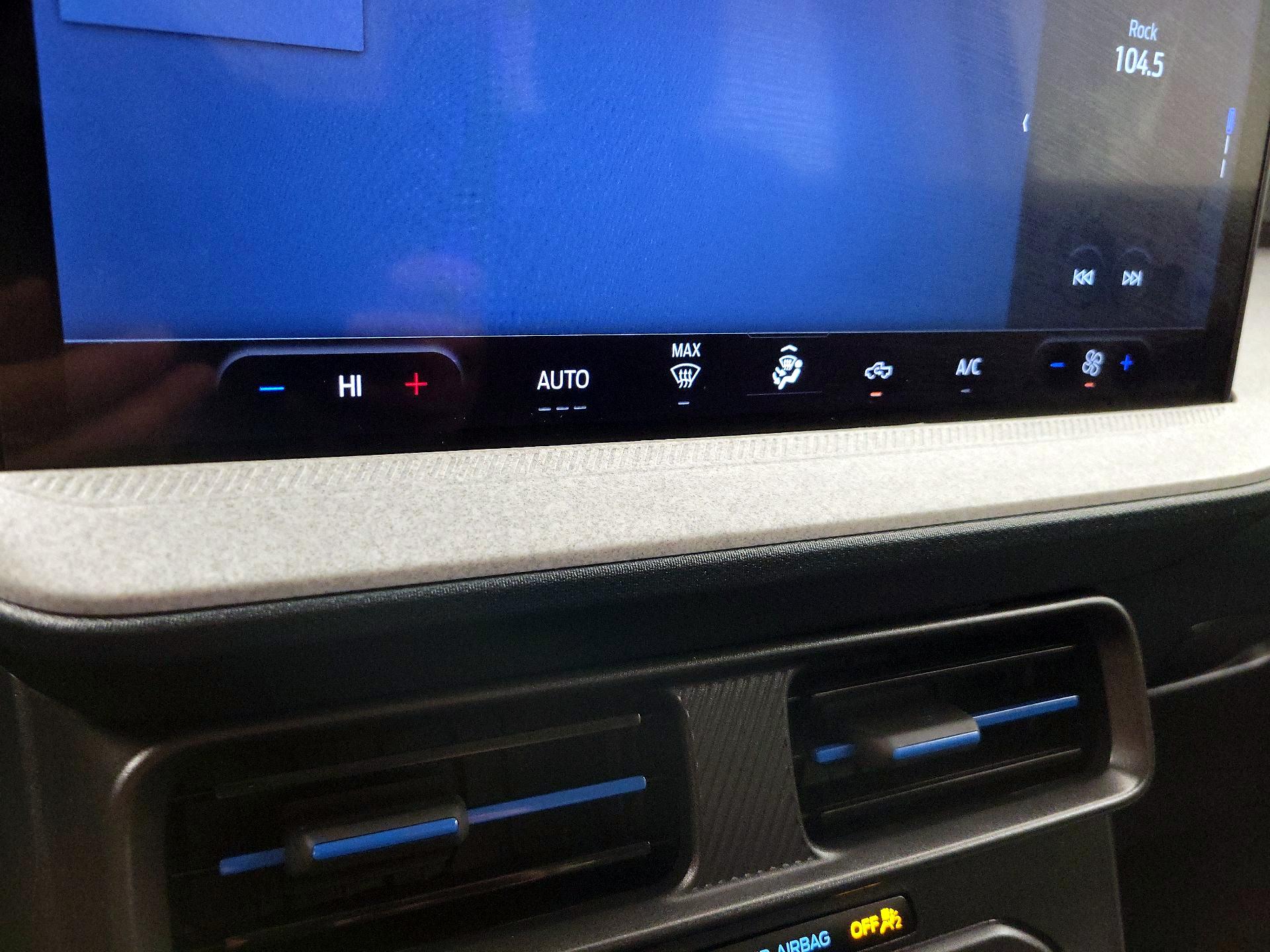 Thumbnail: 2025 Ford Maverick - 16