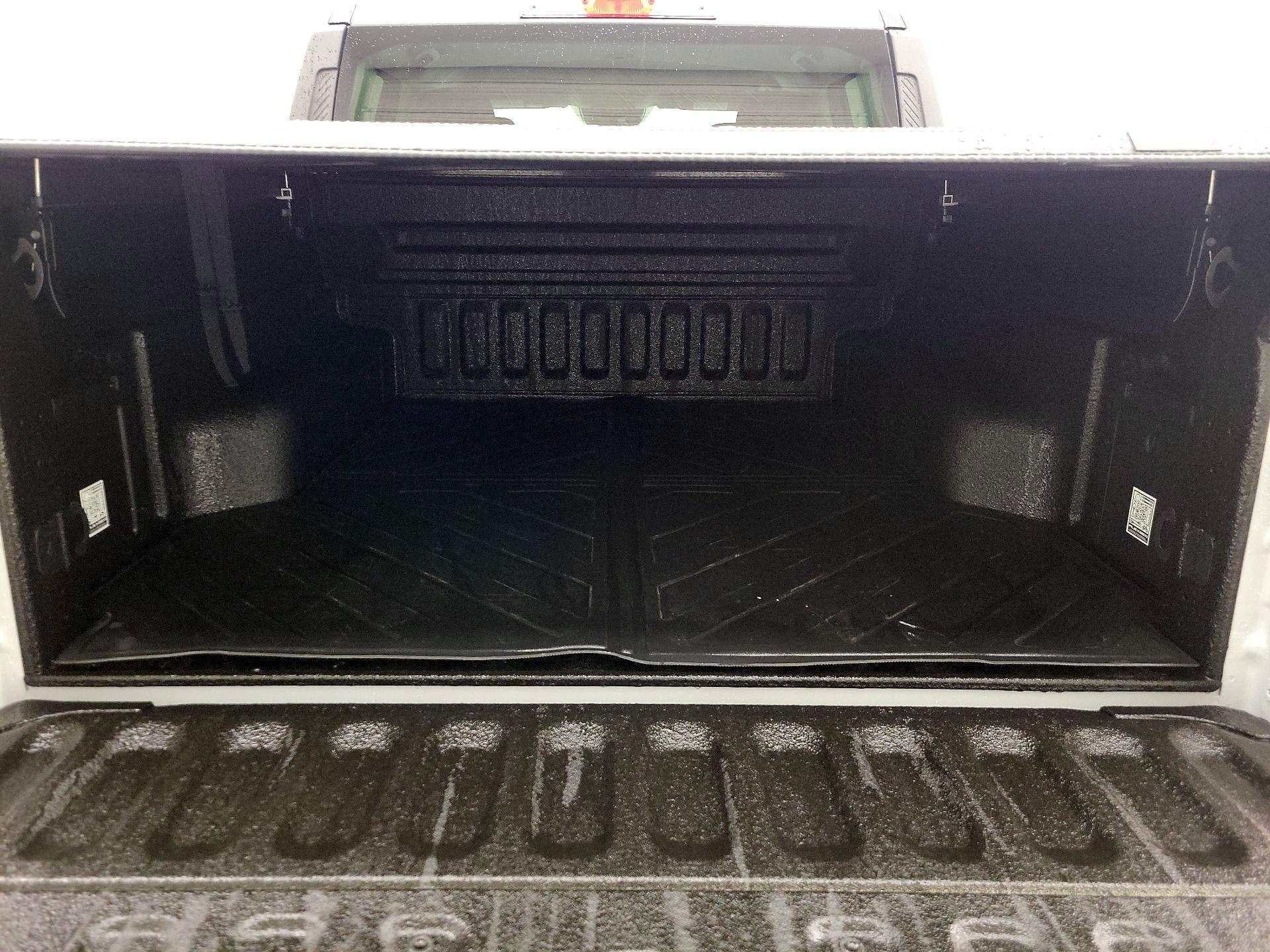 Thumbnail: 2025 Ford Maverick - 20