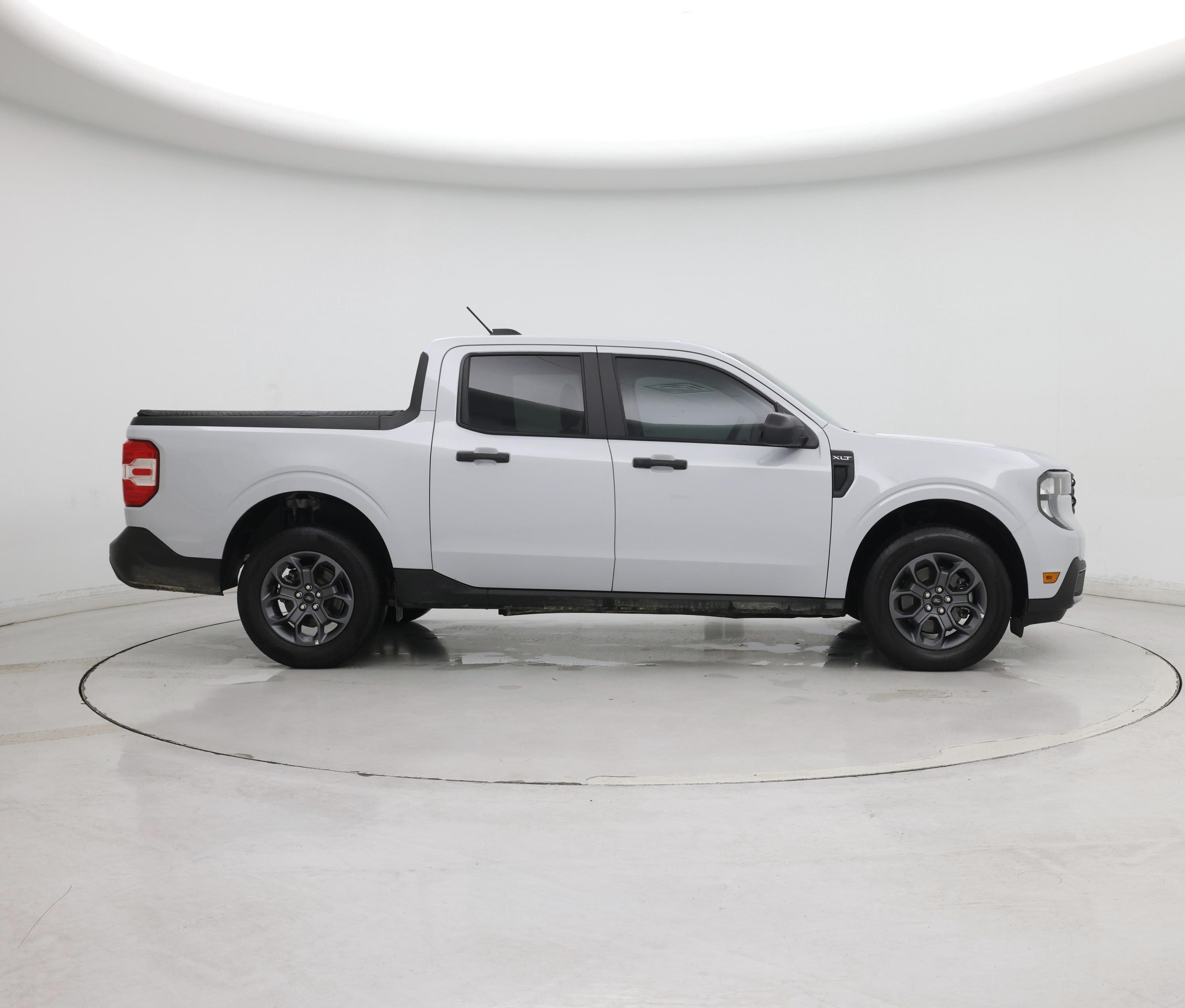 Thumbnail: 2025 Ford Maverick - 7