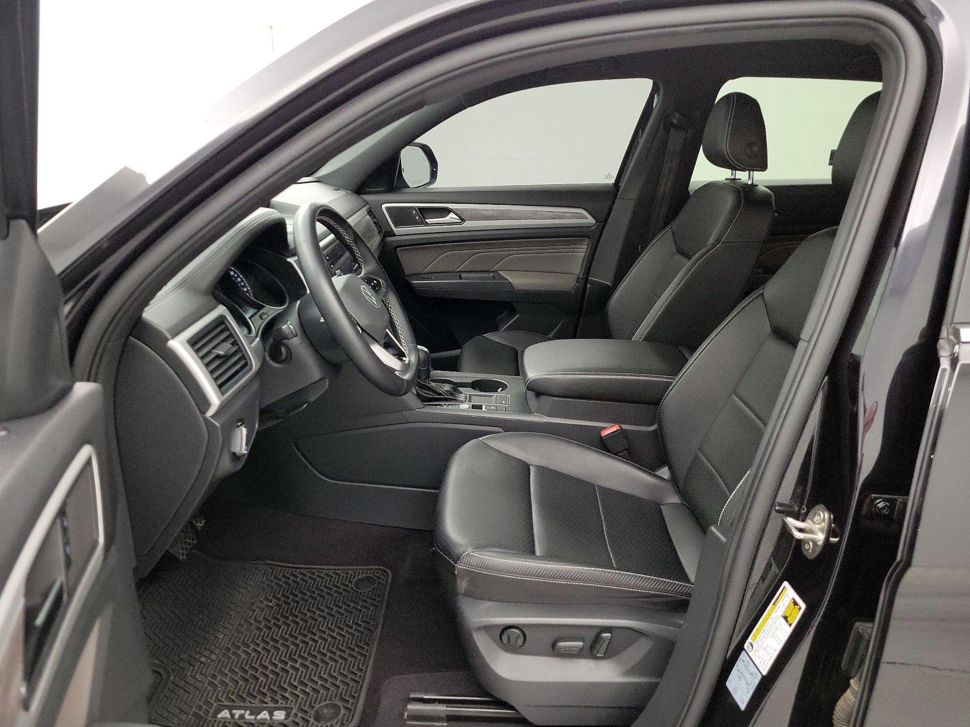 Thumbnail: 2021 Volkswagen Atlas - 11