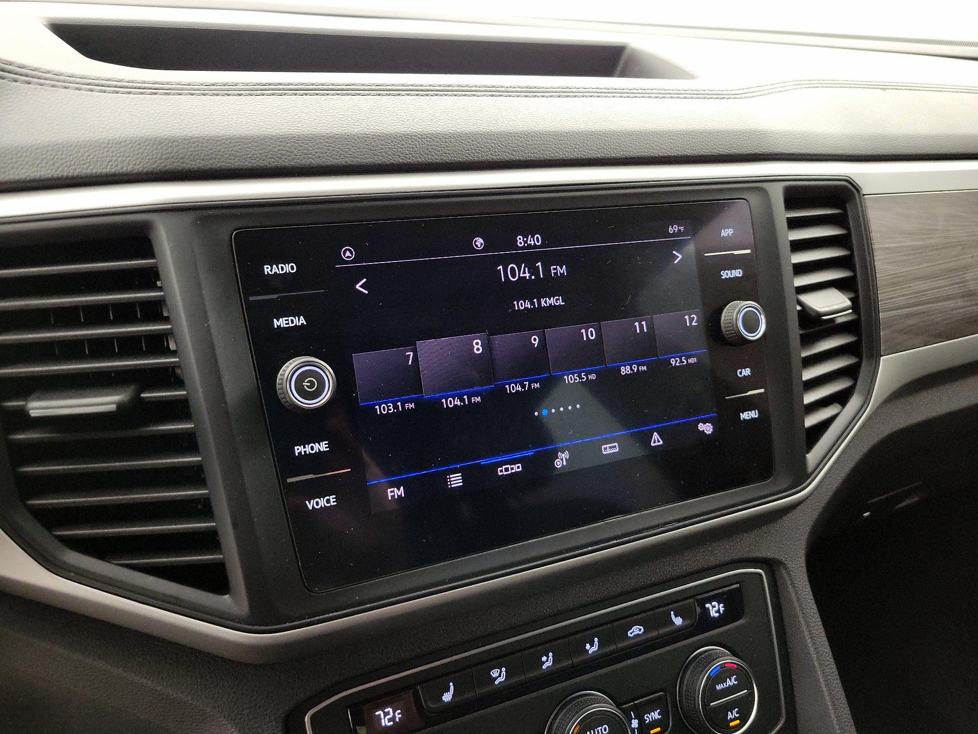 Thumbnail: 2021 Volkswagen Atlas - 15