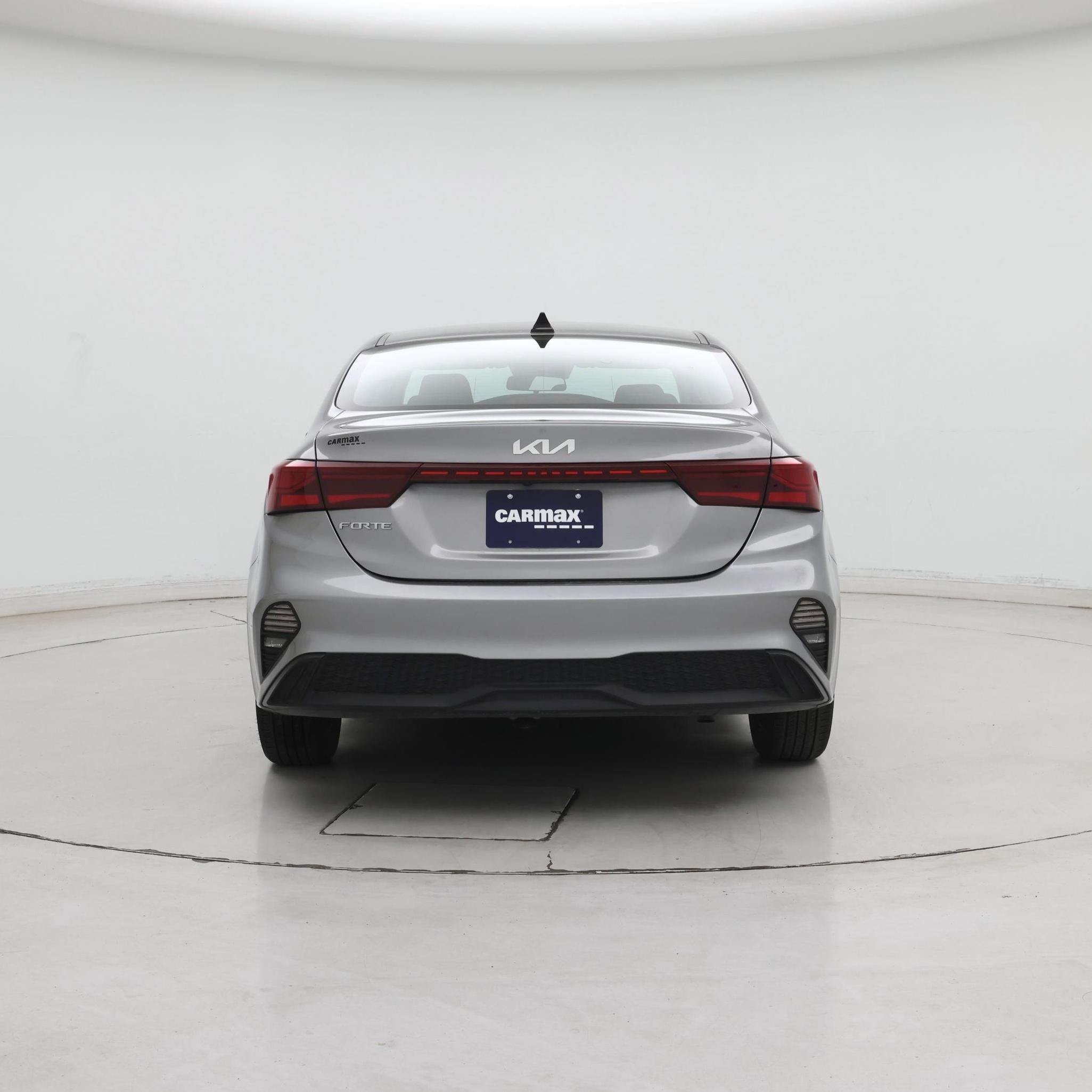 Thumbnail: 2024 Kia Forte - 6