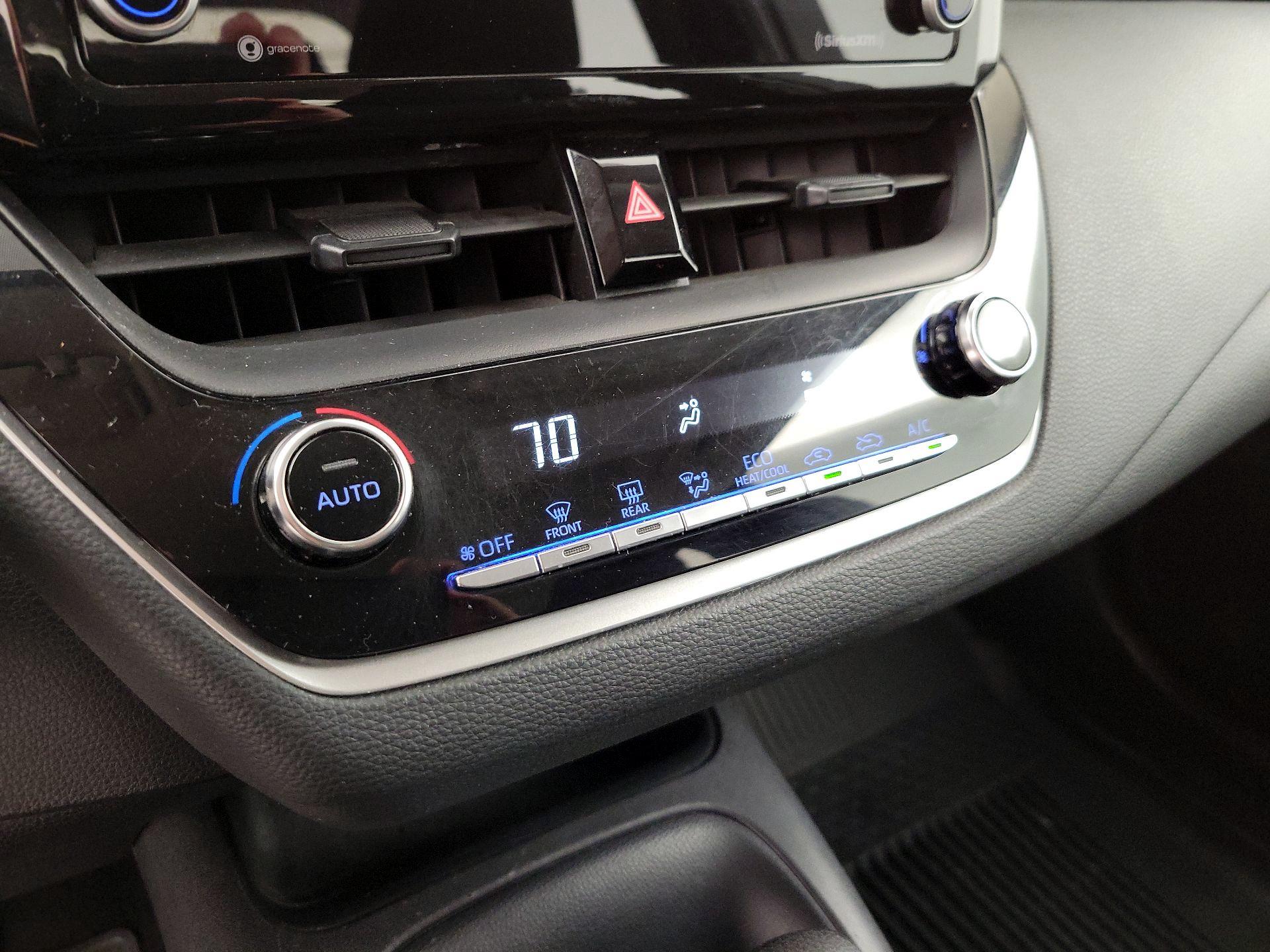 Thumbnail: 2022 Toyota Corolla - 16