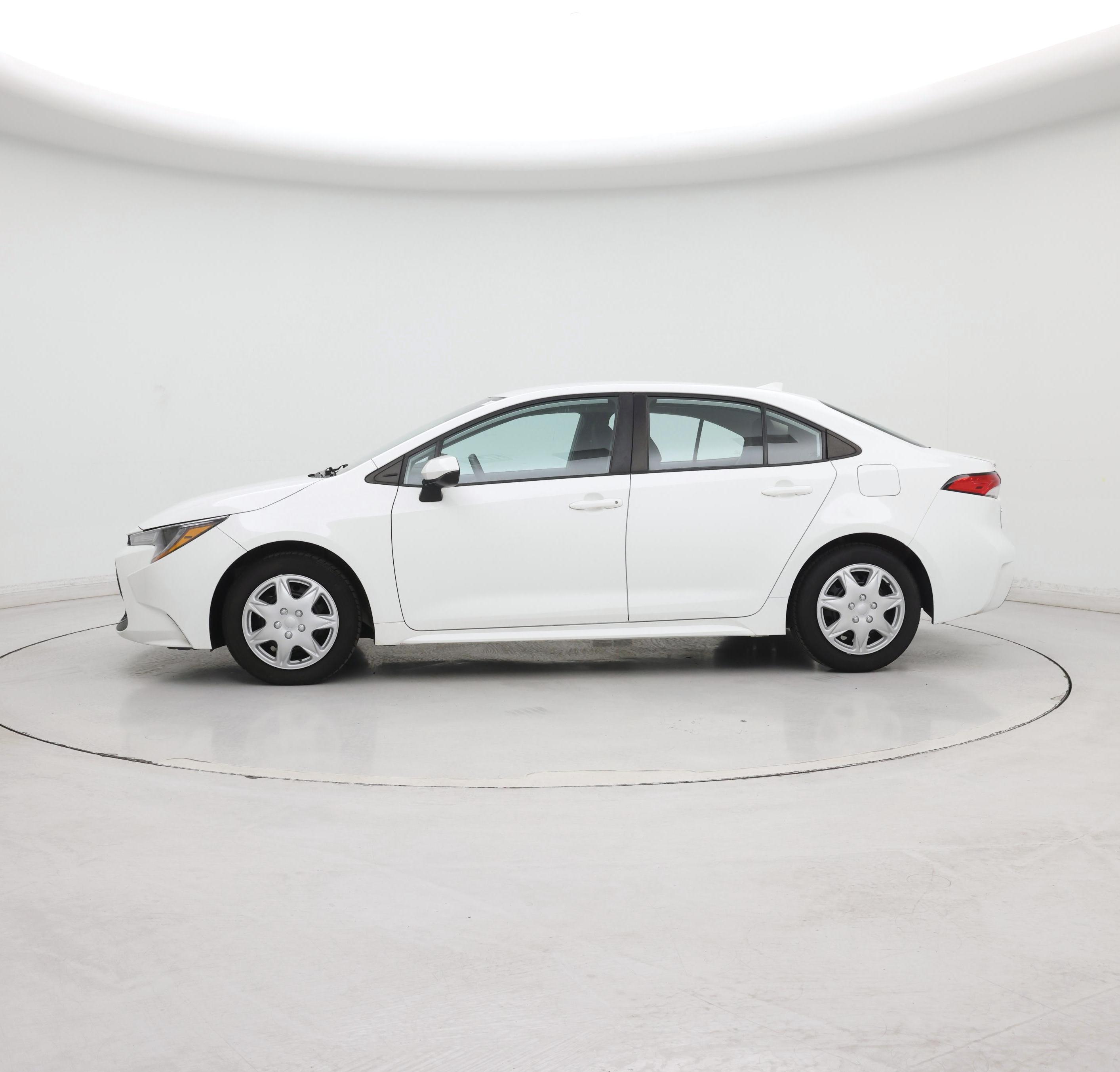 Thumbnail: 2022 Toyota Corolla - 3