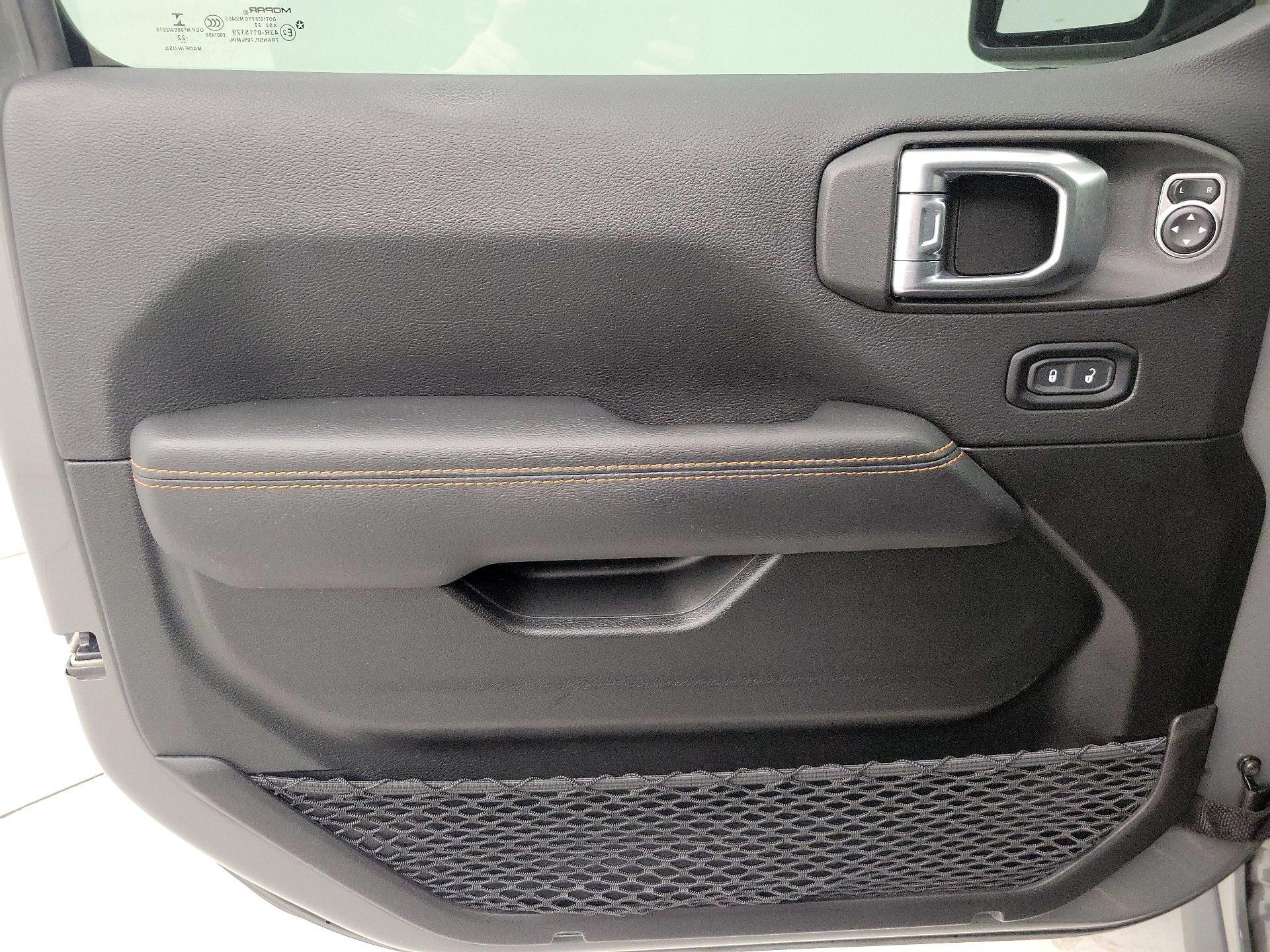 Thumbnail: 2022 Jeep Gladiator - 12