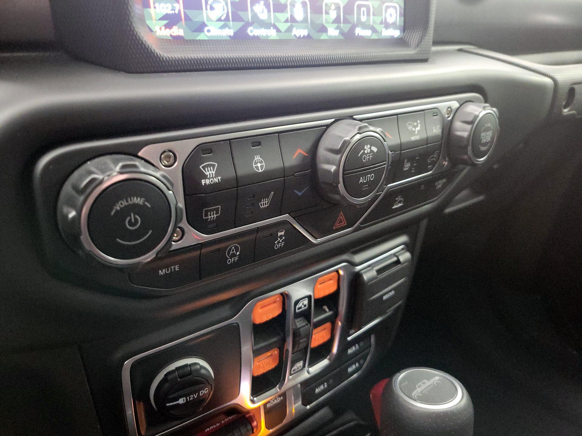 Thumbnail: 2022 Jeep Gladiator - 17