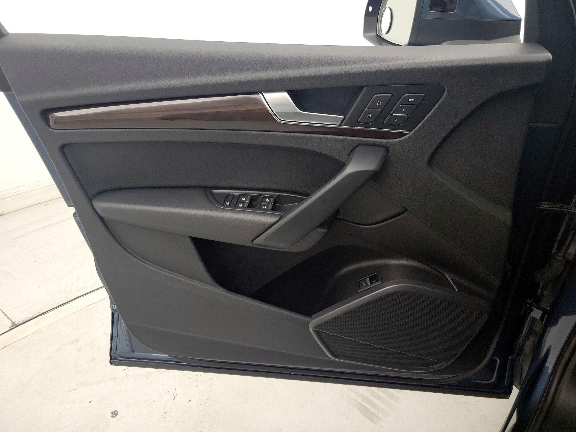 Thumbnail: 2018 Audi Q5 - 12