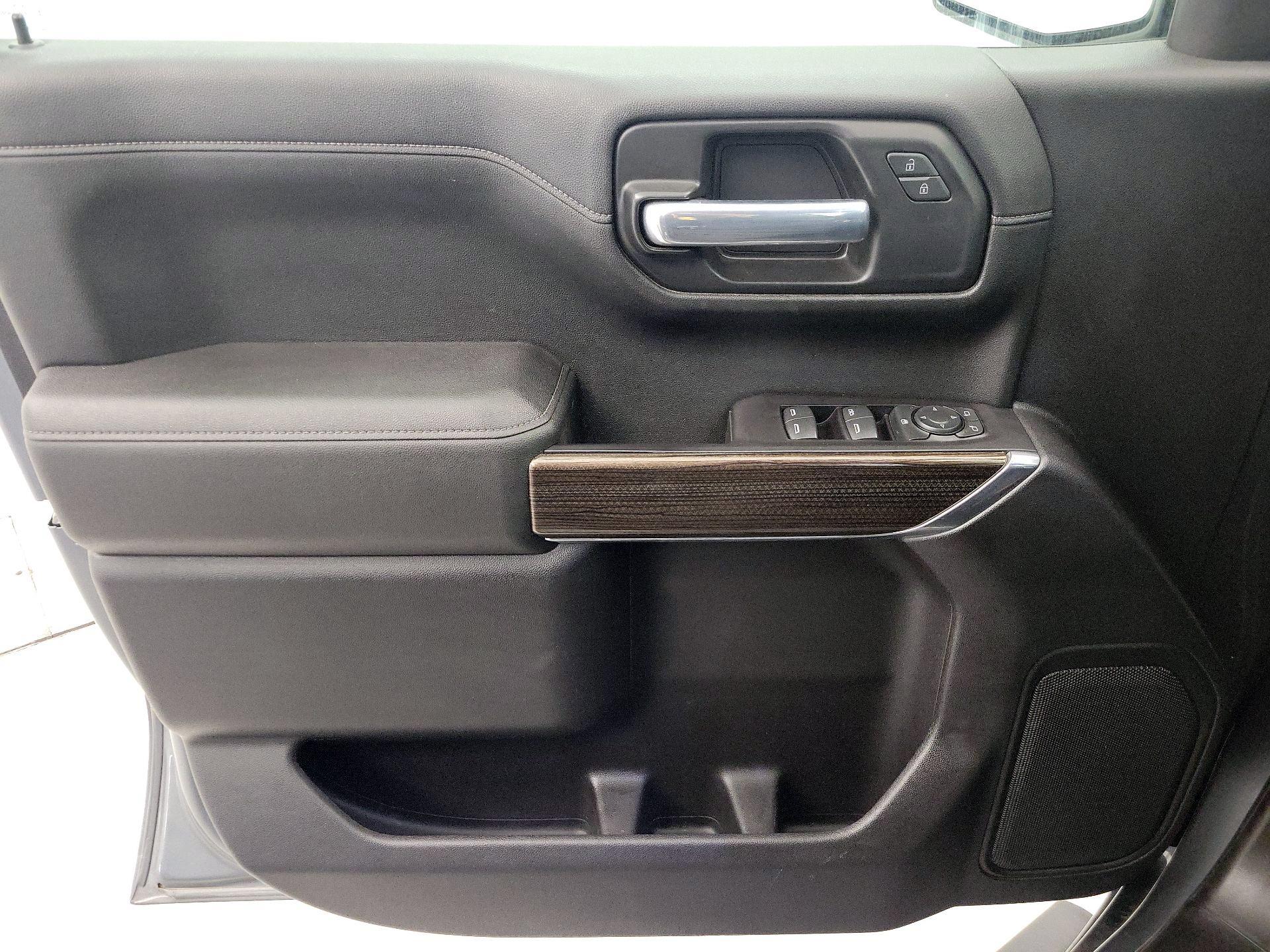 Thumbnail: 2021 Chevrolet Silverado 1500 - 12