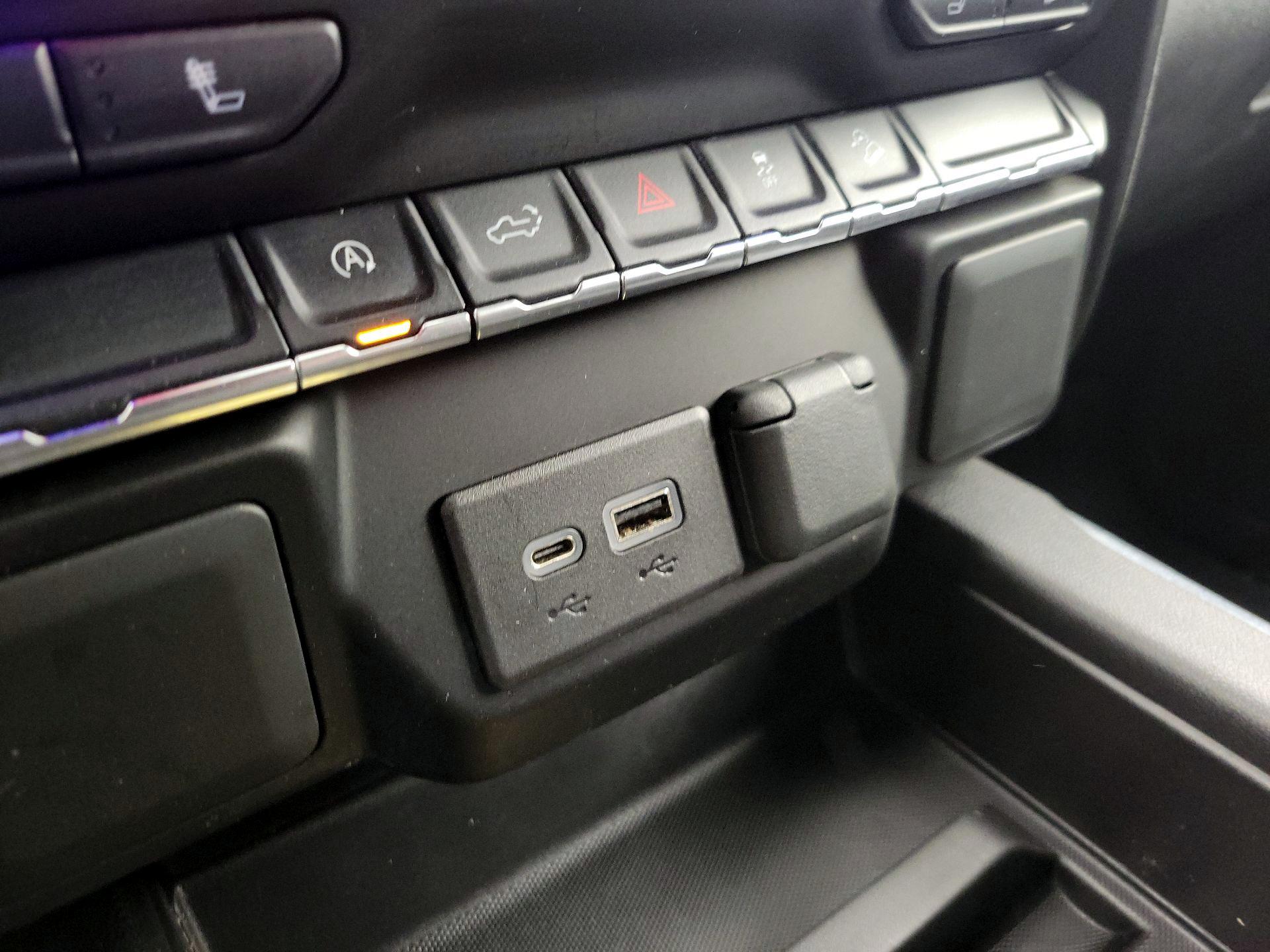 Thumbnail: 2021 Chevrolet Silverado 1500 - 18