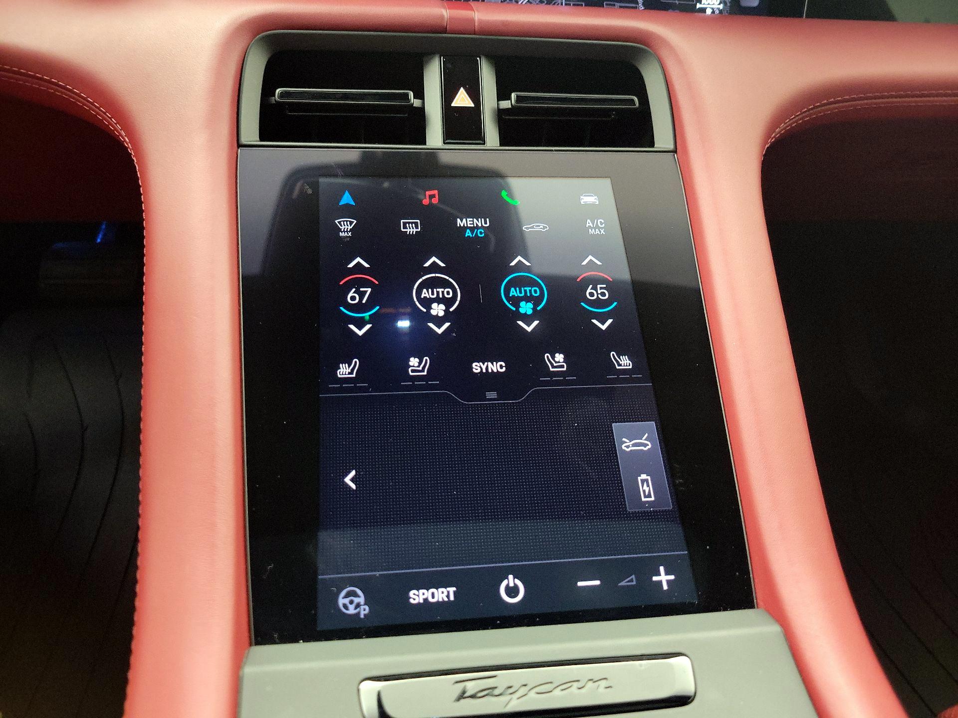 Thumbnail: 2022 Porsche Taycan - 16