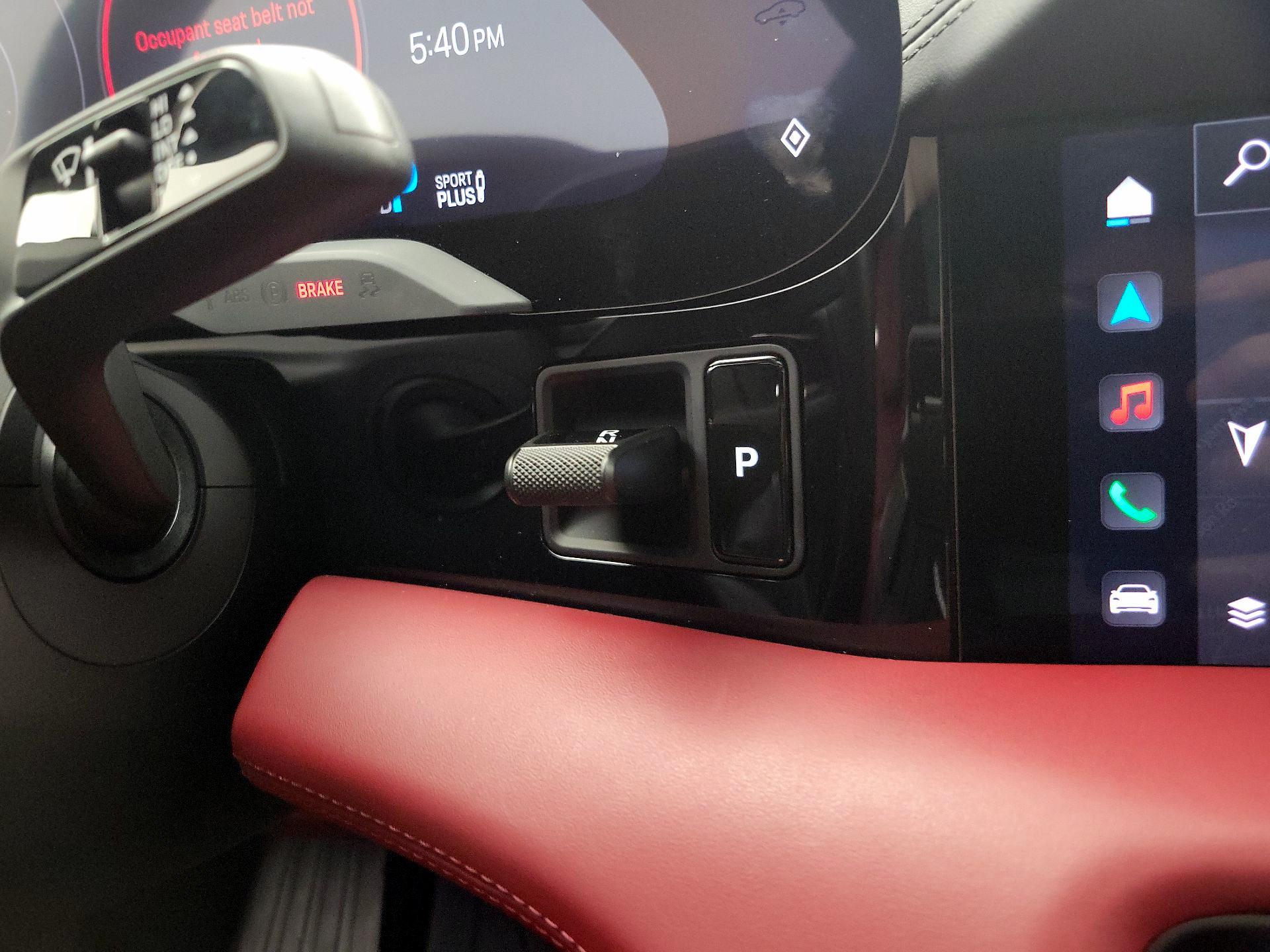 Thumbnail: 2022 Porsche Taycan - 17