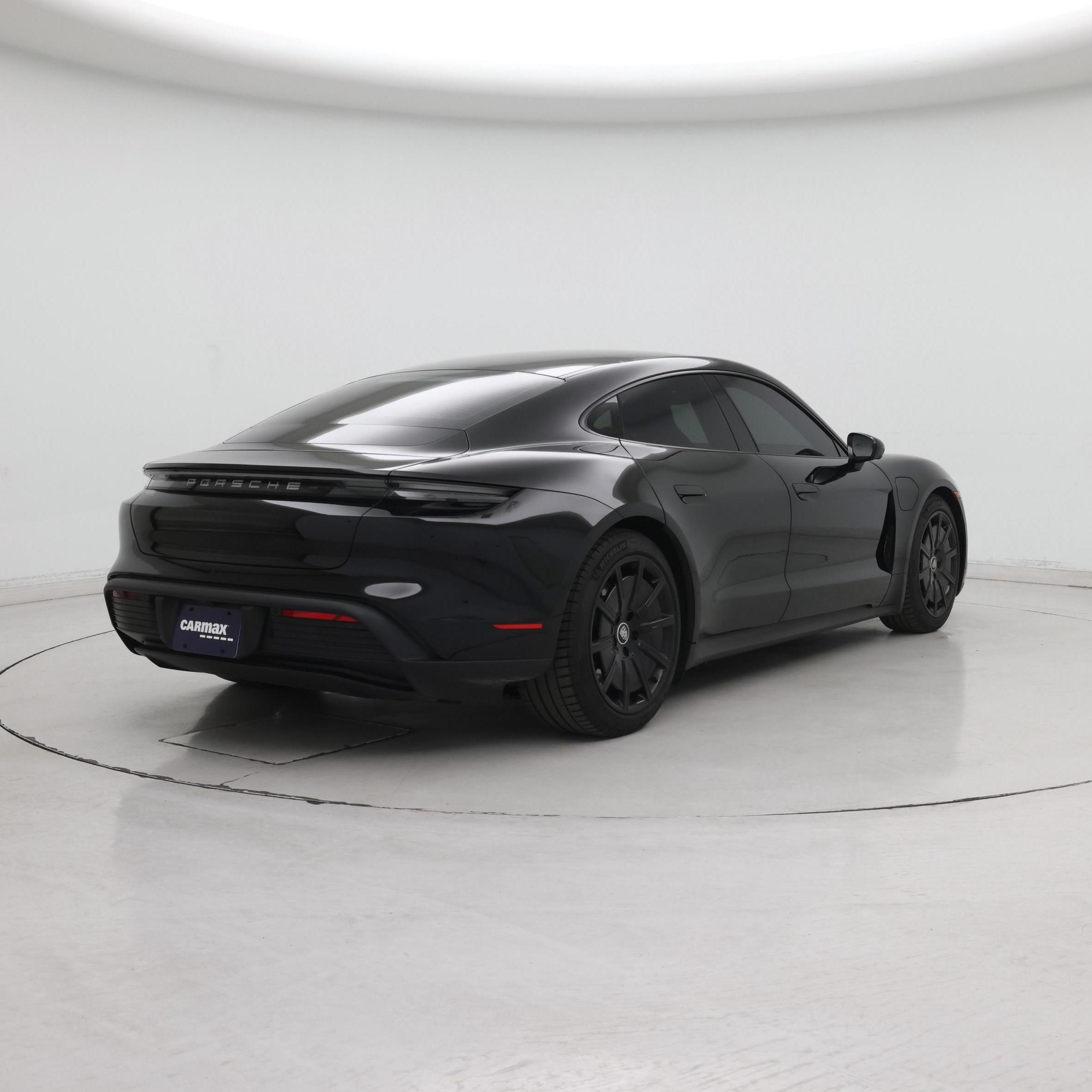 Thumbnail: 2022 Porsche Taycan - 8