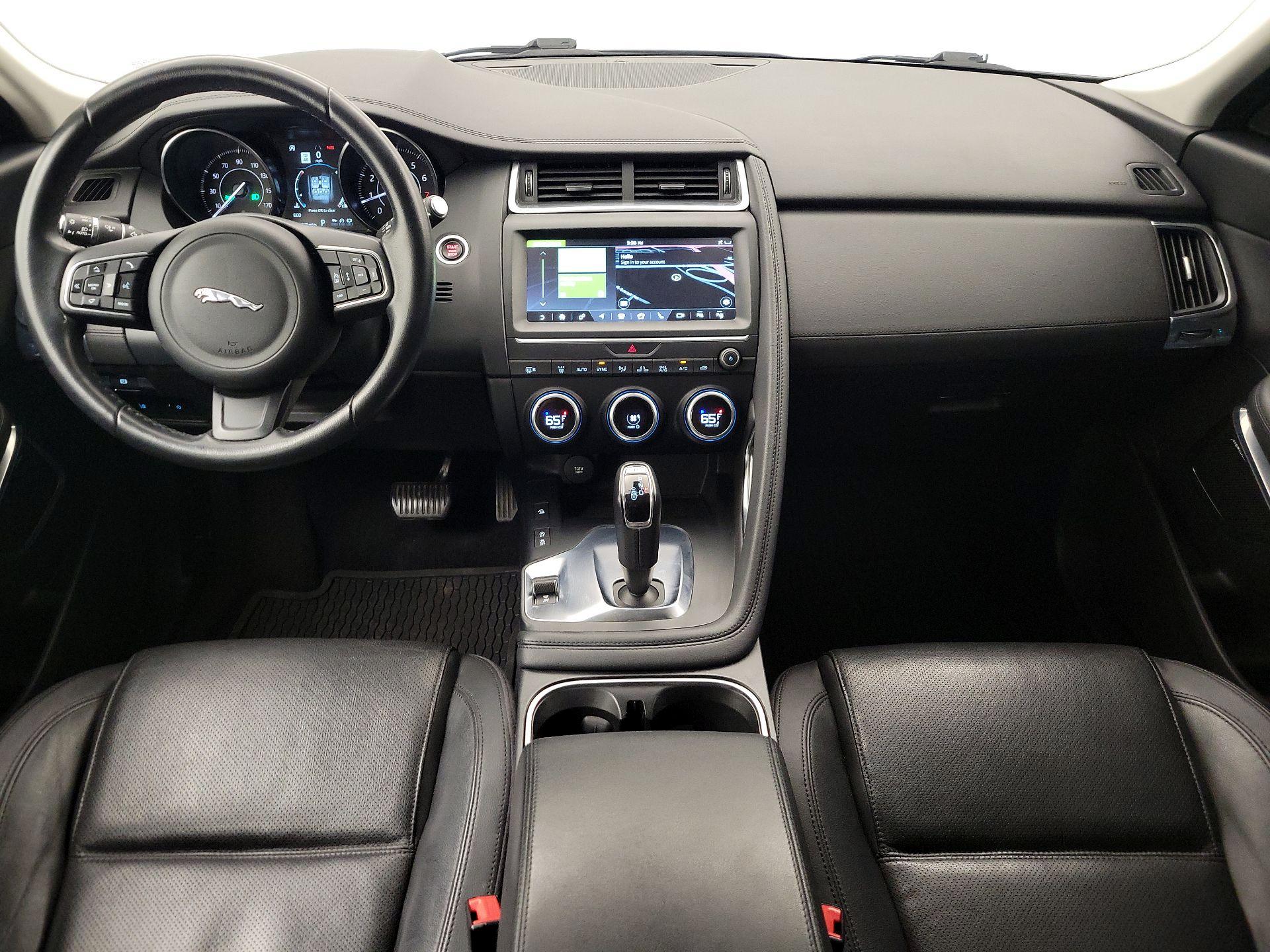 Thumbnail: 2018 Jaguar E-Pace - 9