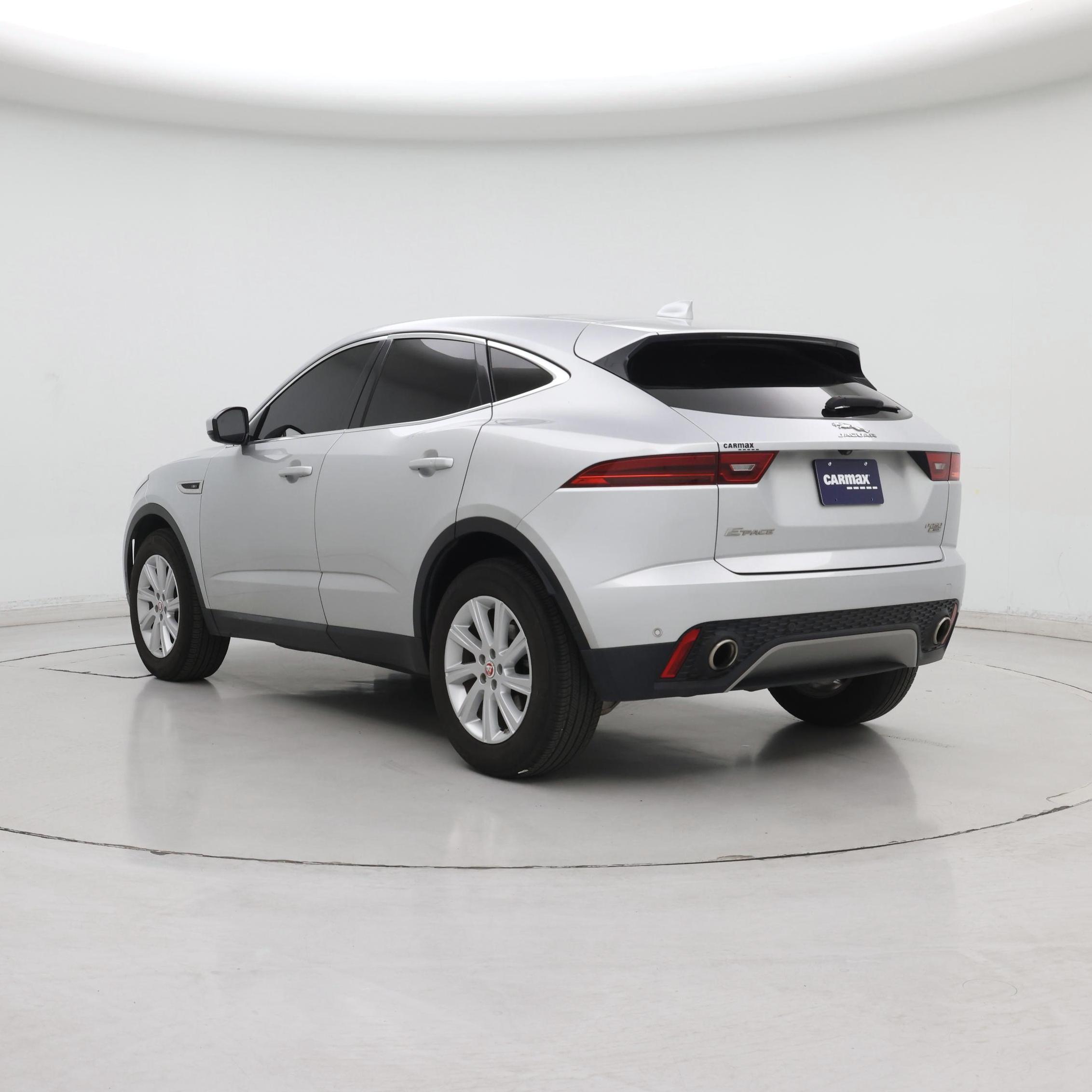 Thumbnail: 2018 Jaguar E-Pace - 2