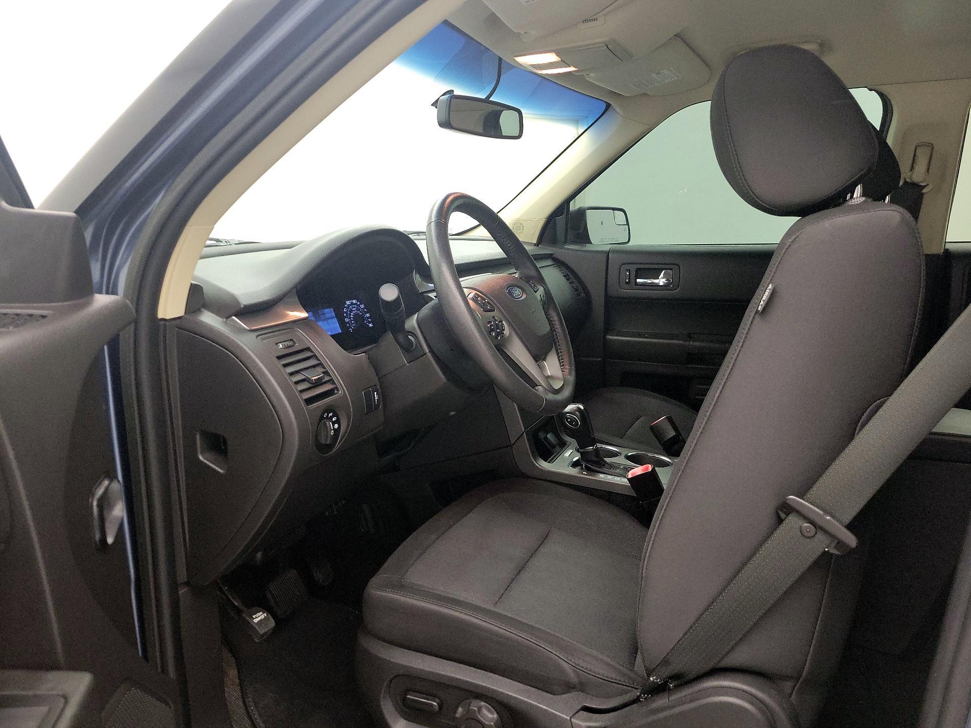 Thumbnail: 2018 Ford Flex - 11