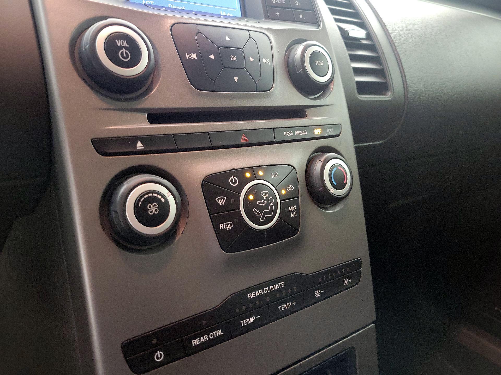 Thumbnail: 2018 Ford Flex - 16