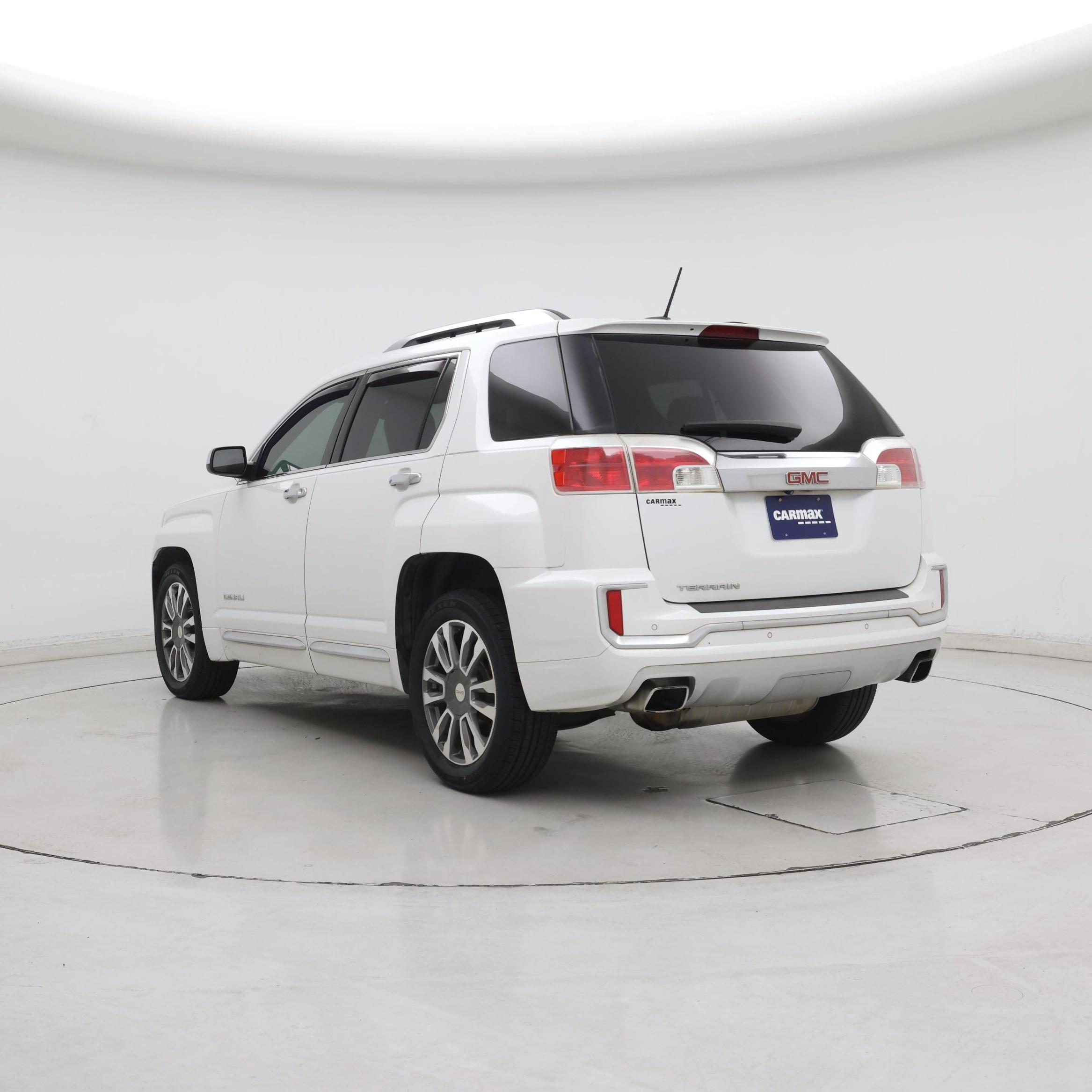 Thumbnail: 2016 GMC Terrain - 2