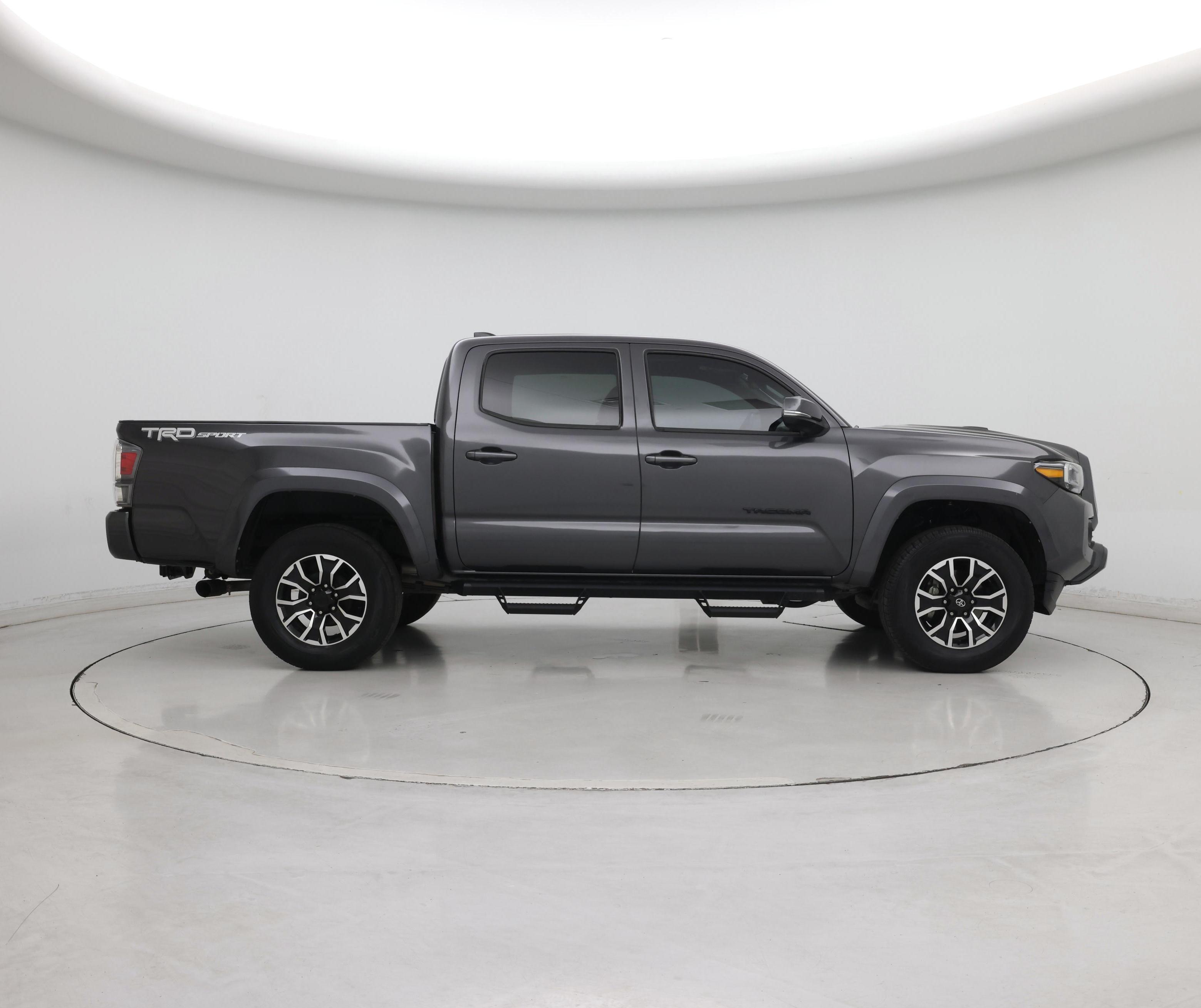 Thumbnail: 2021 Toyota Tacoma - 7