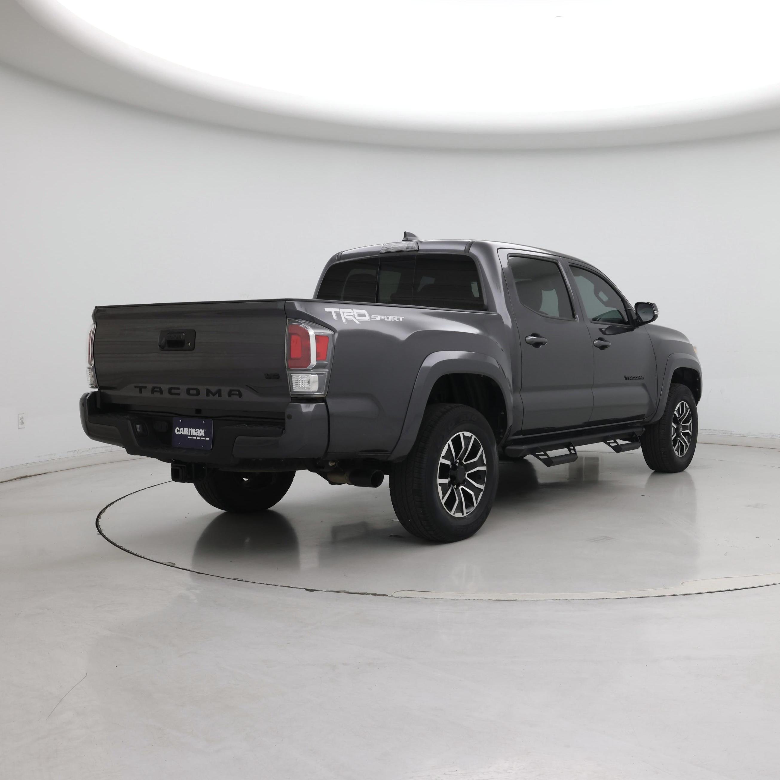 Thumbnail: 2021 Toyota Tacoma - 8