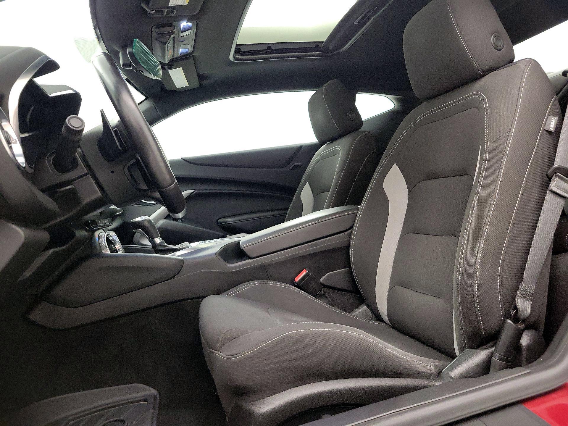 Thumbnail: 2021 Chevrolet Camaro - 11