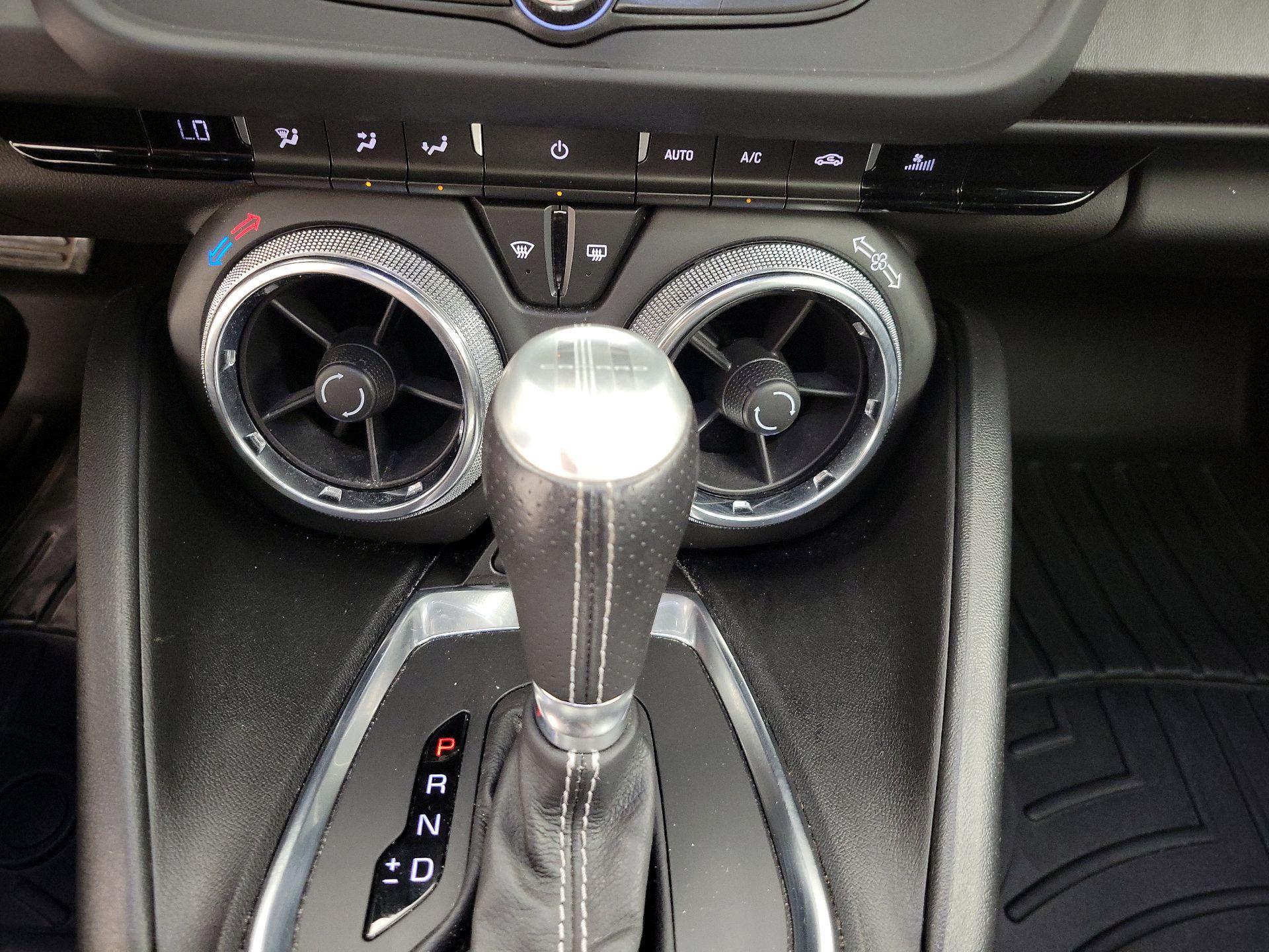 Thumbnail: 2021 Chevrolet Camaro - 15