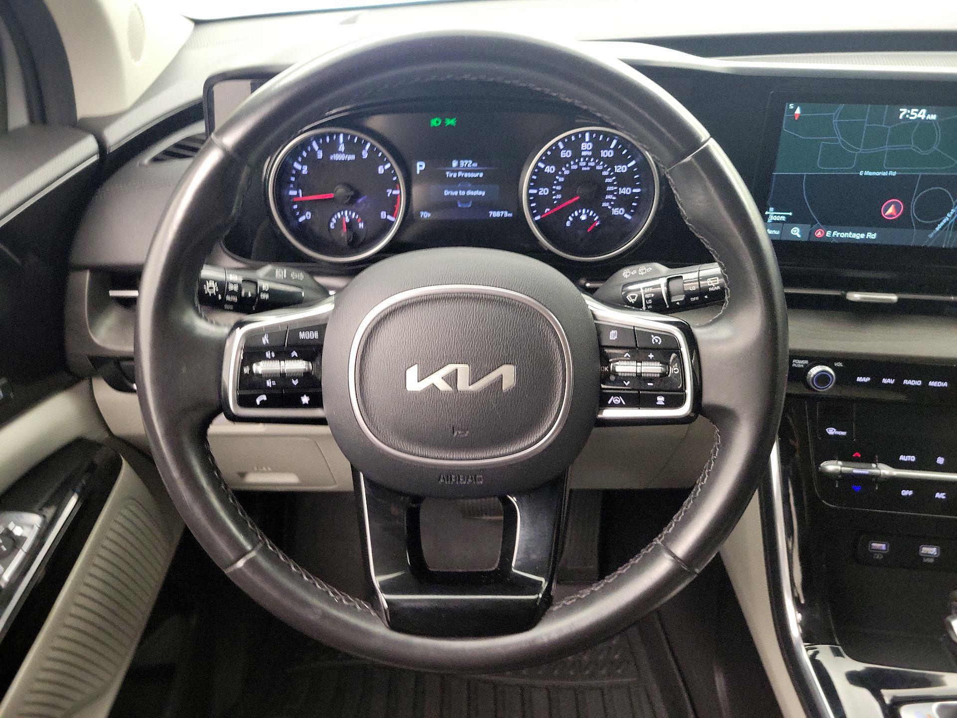 Thumbnail: 2022 Kia Carnival - 10