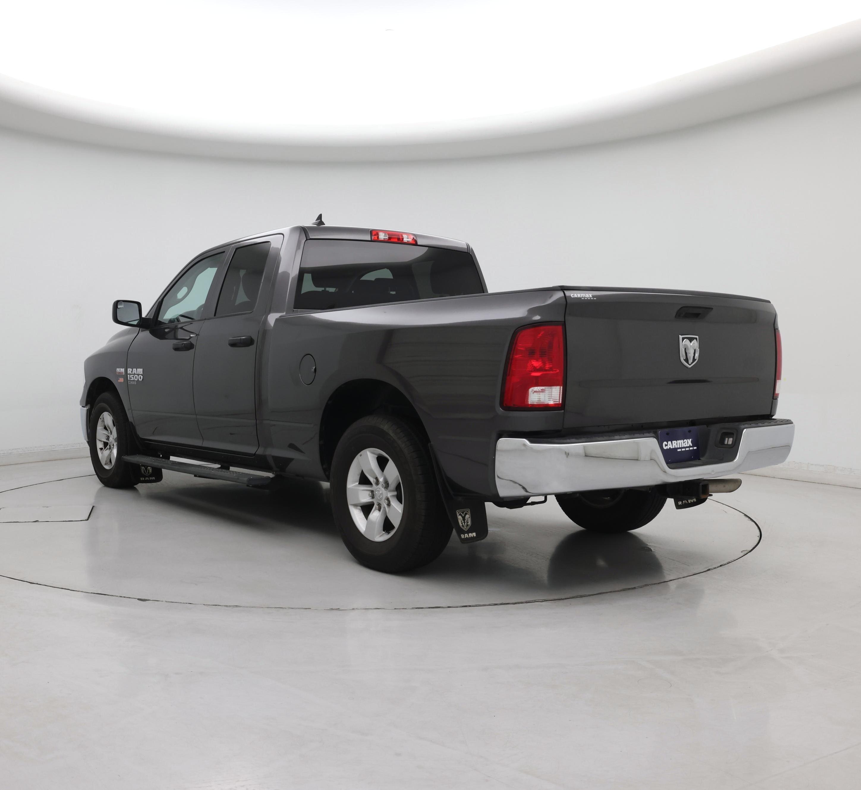 Thumbnail: 2021 RAM 1500 Classic - 2