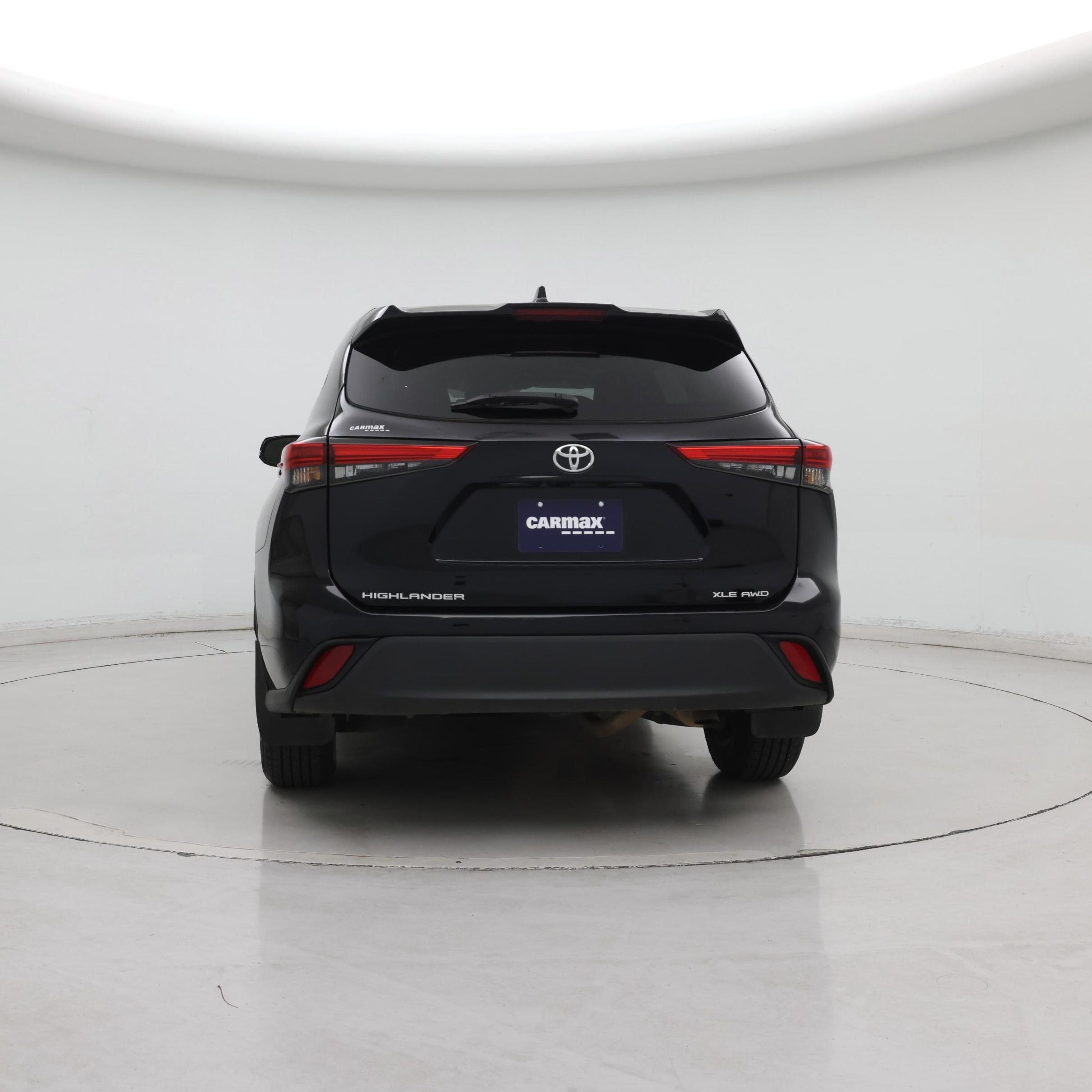 Thumbnail: 2023 Toyota Highlander - 6