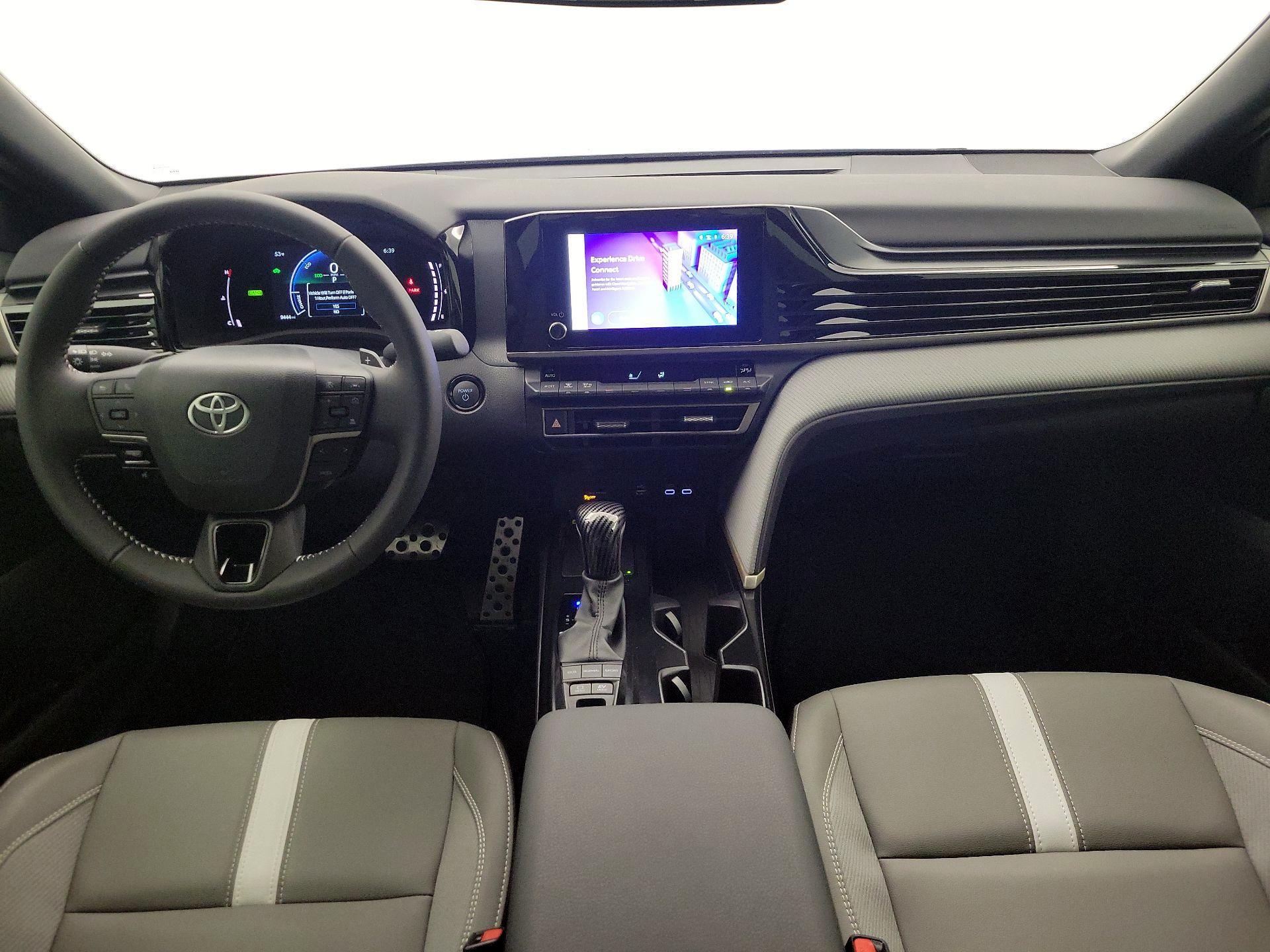 Thumbnail: 2025 Toyota Camry - 9