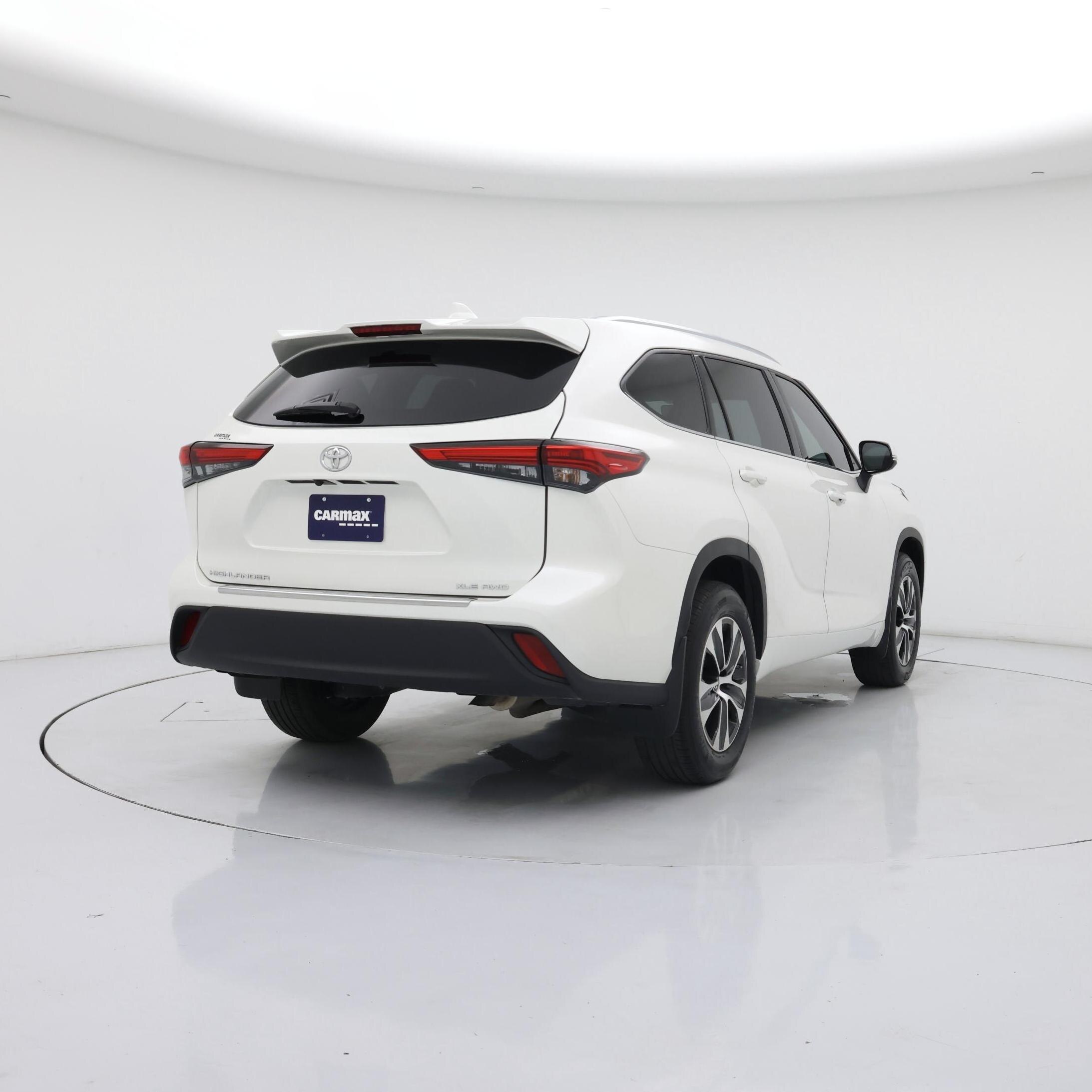 Thumbnail: 2021 Toyota Highlander - 8