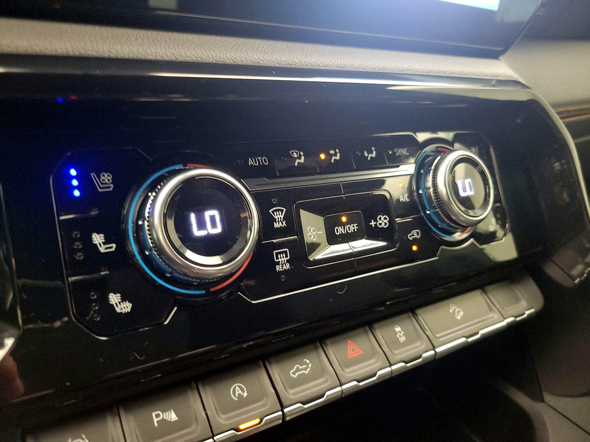 Thumbnail: 2023 GMC Sierra 1500 - 17