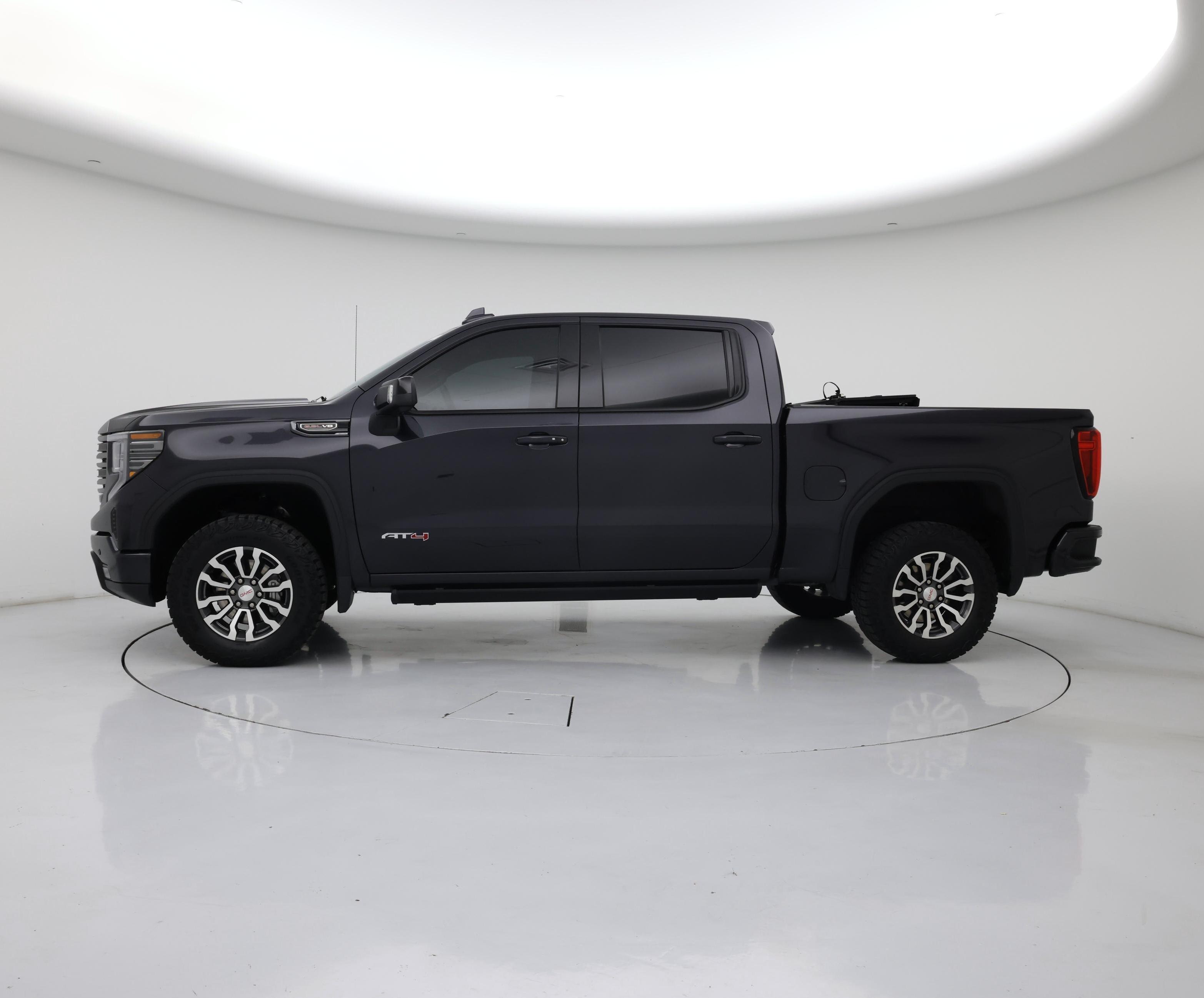 Thumbnail: 2023 GMC Sierra 1500 - 3