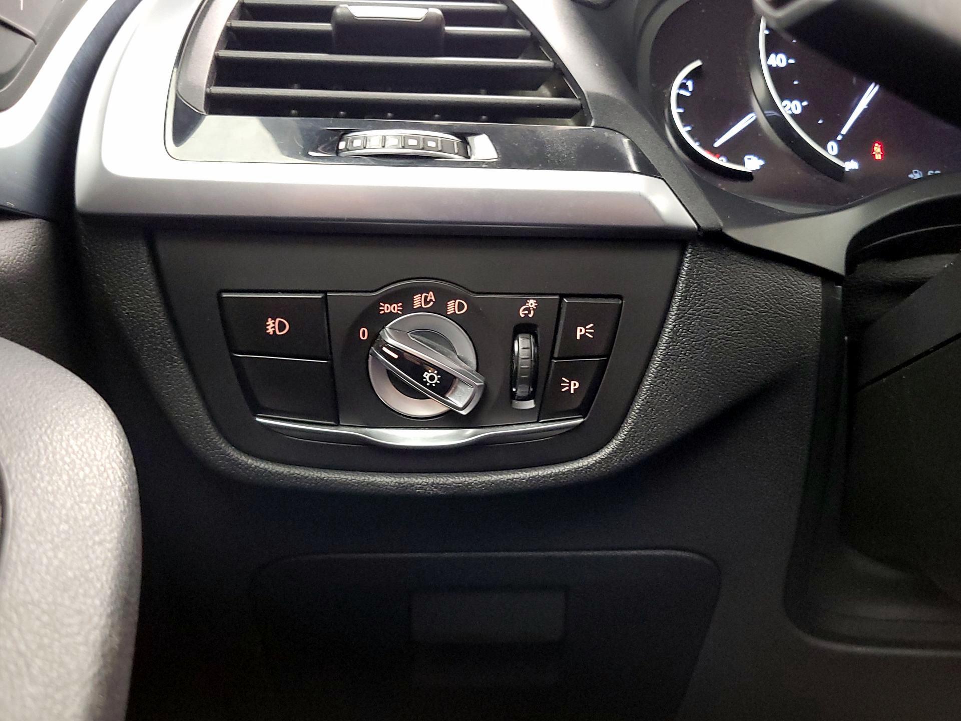 Thumbnail: 2019 BMW X3 - 13
