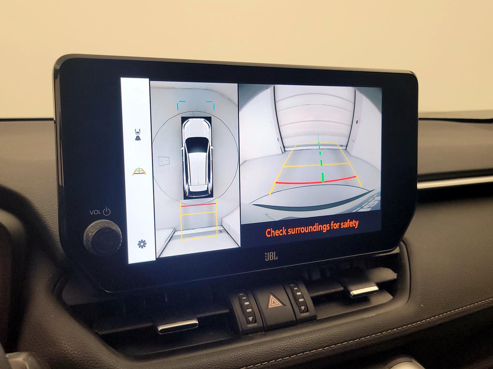 Thumbnail: 2023 Toyota RAV4 - 14