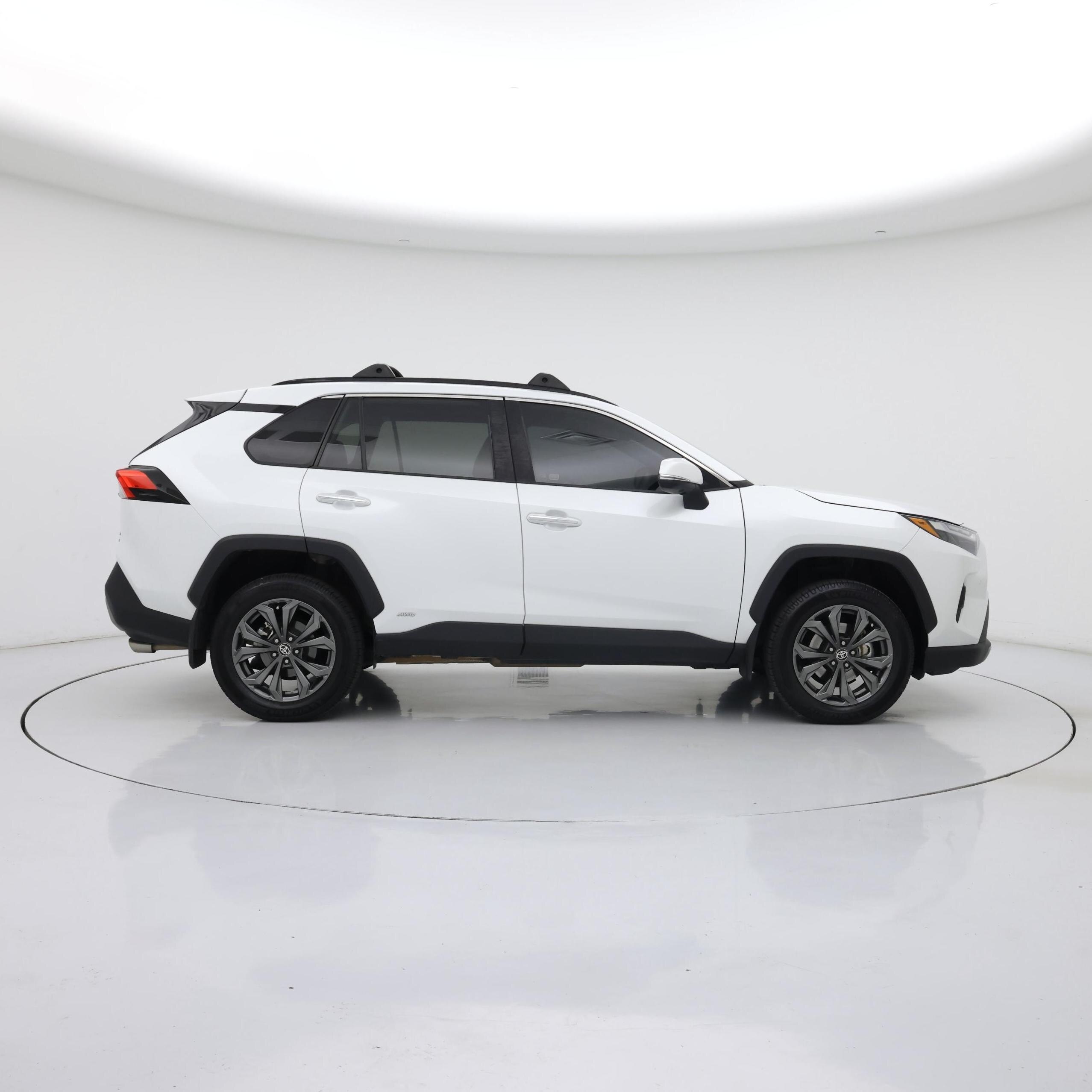 Thumbnail: 2023 Toyota RAV4 - 7