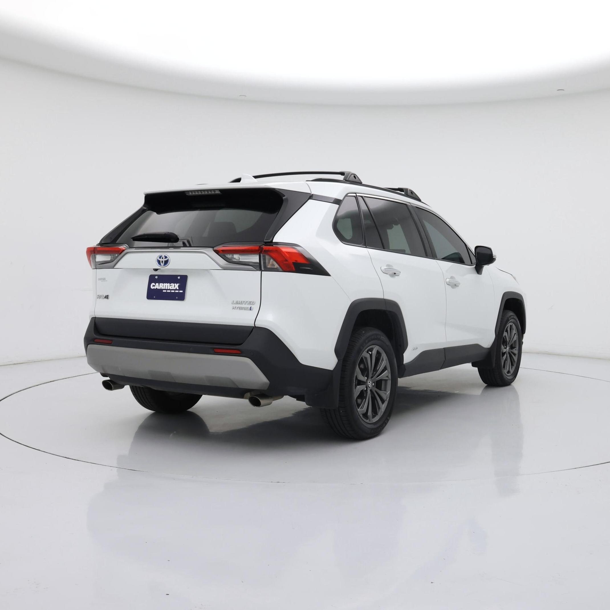Thumbnail: 2023 Toyota RAV4 - 8