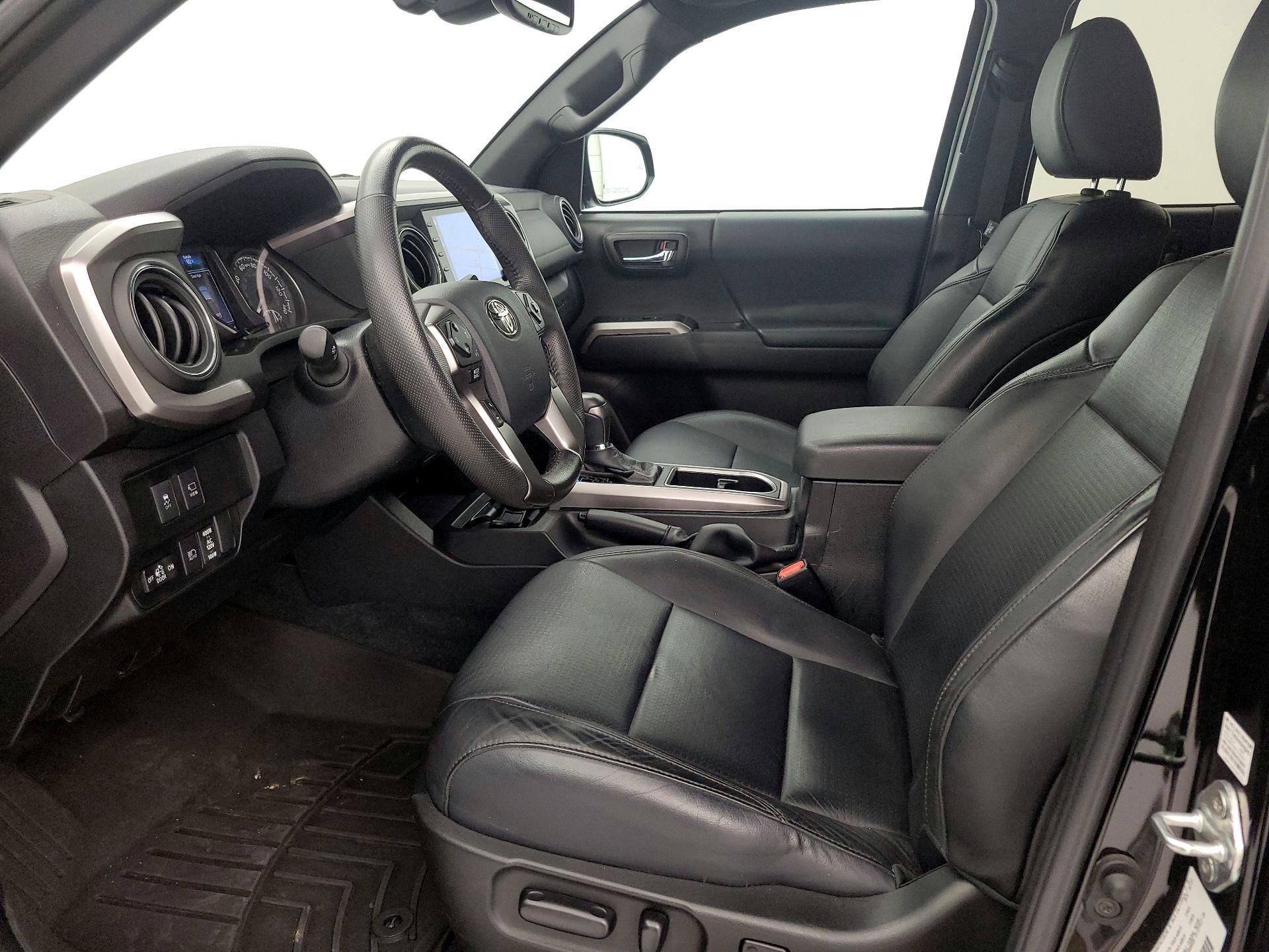 Thumbnail: 2023 Toyota Tacoma - 11