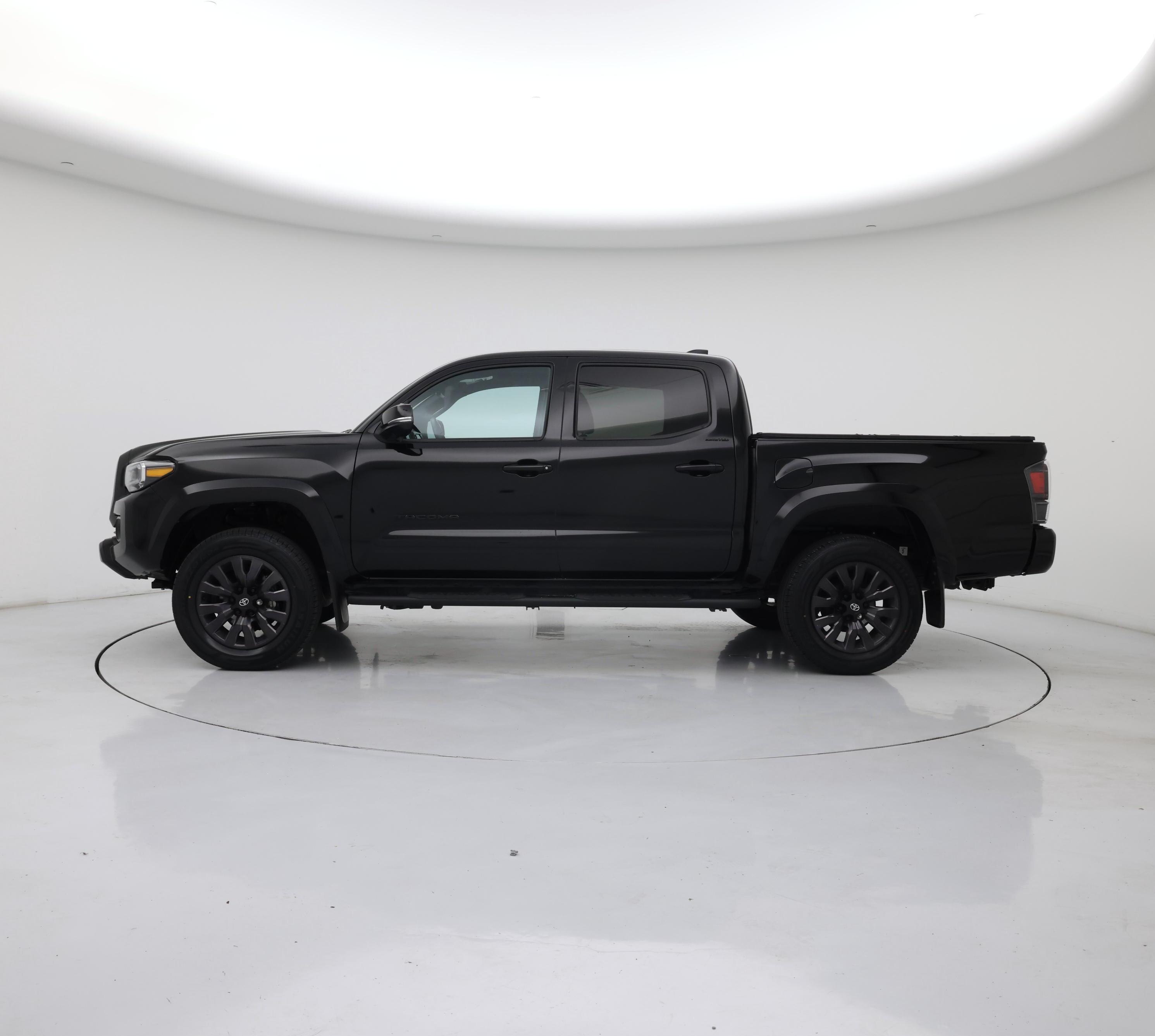 Thumbnail: 2023 Toyota Tacoma - 3