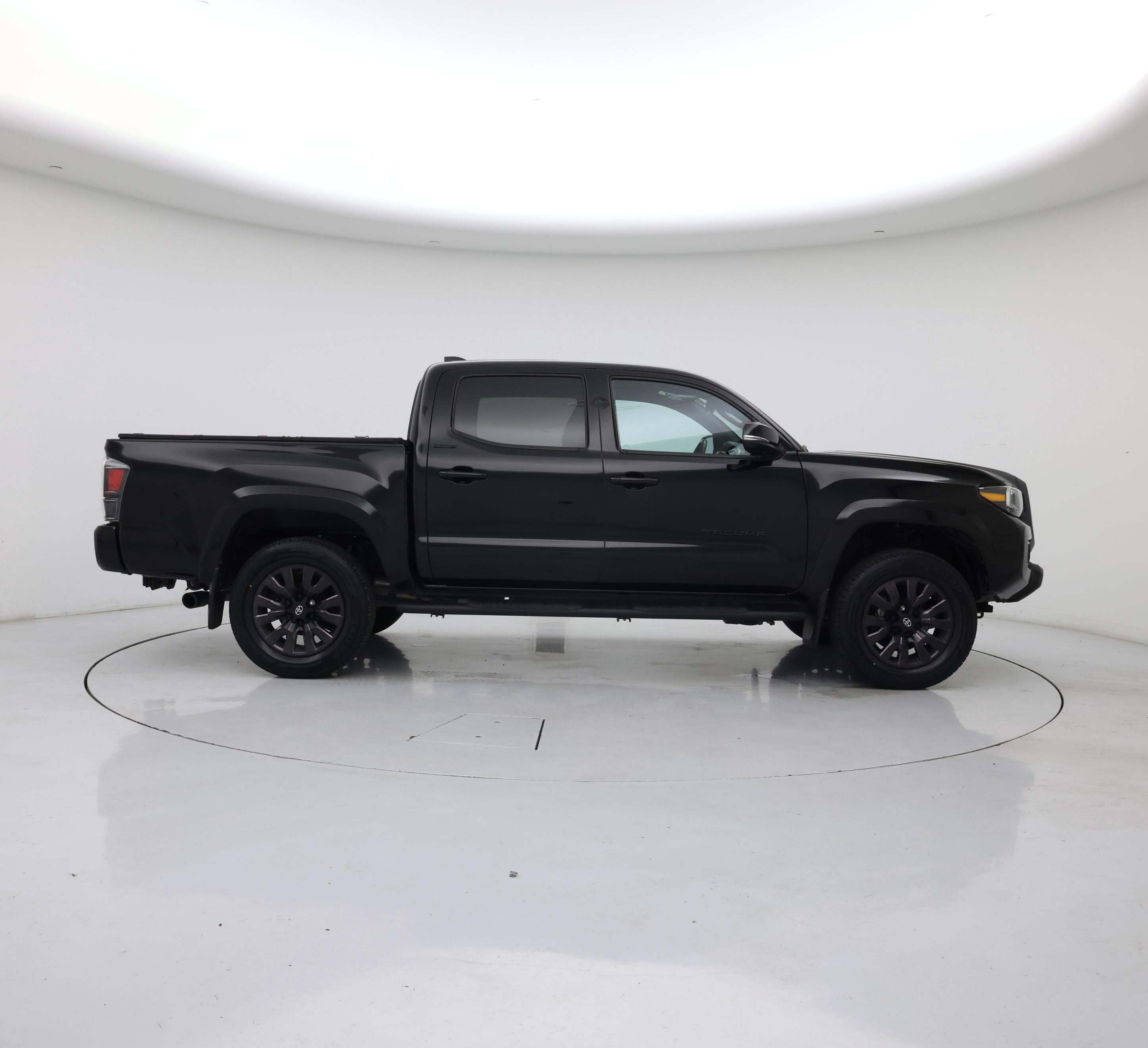 Thumbnail: 2023 Toyota Tacoma - 7