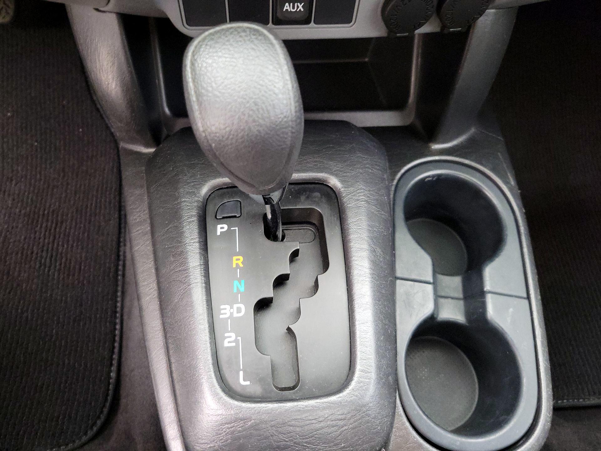 Thumbnail: 2014 Toyota Tacoma - 17