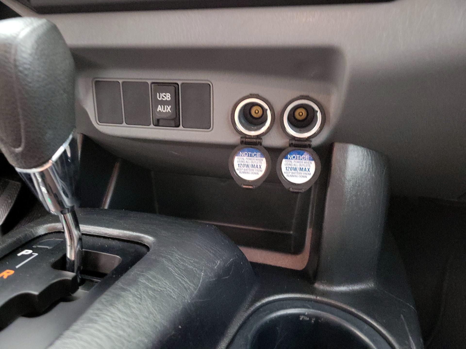 Thumbnail: 2014 Toyota Tacoma - 18