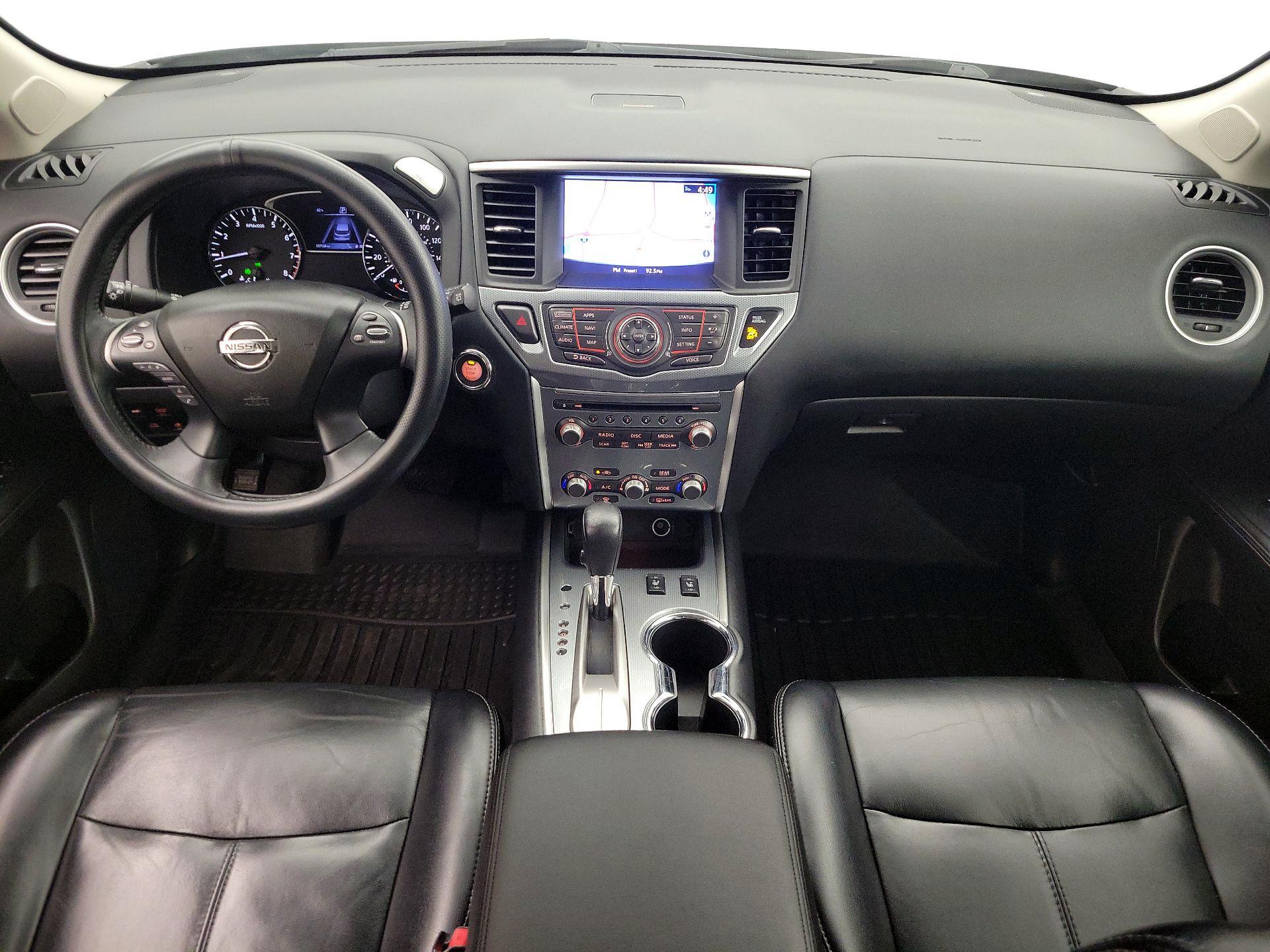 Thumbnail: 2017 Nissan Pathfinder - 9