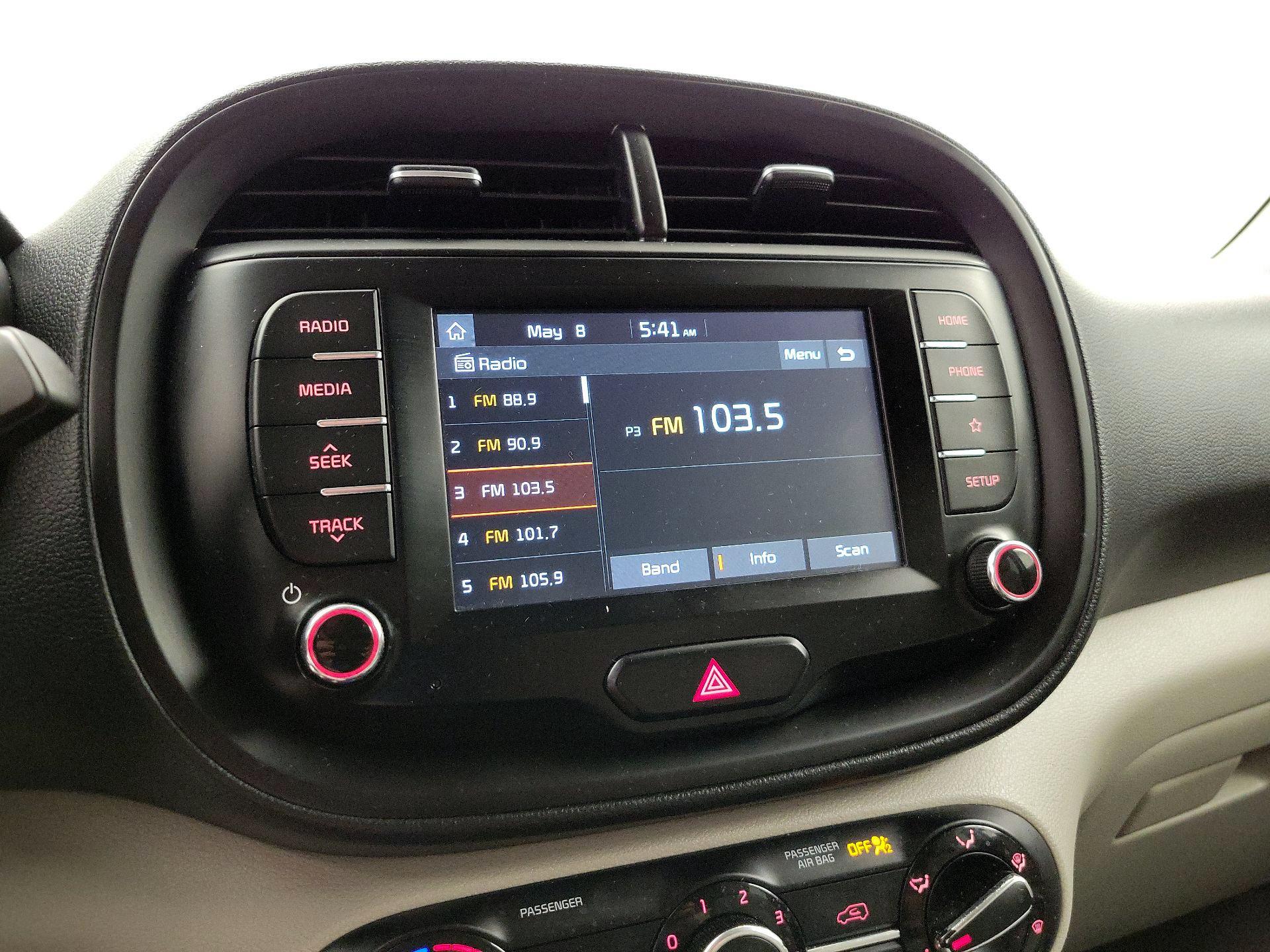 Thumbnail: 2020 Kia Soul - 15