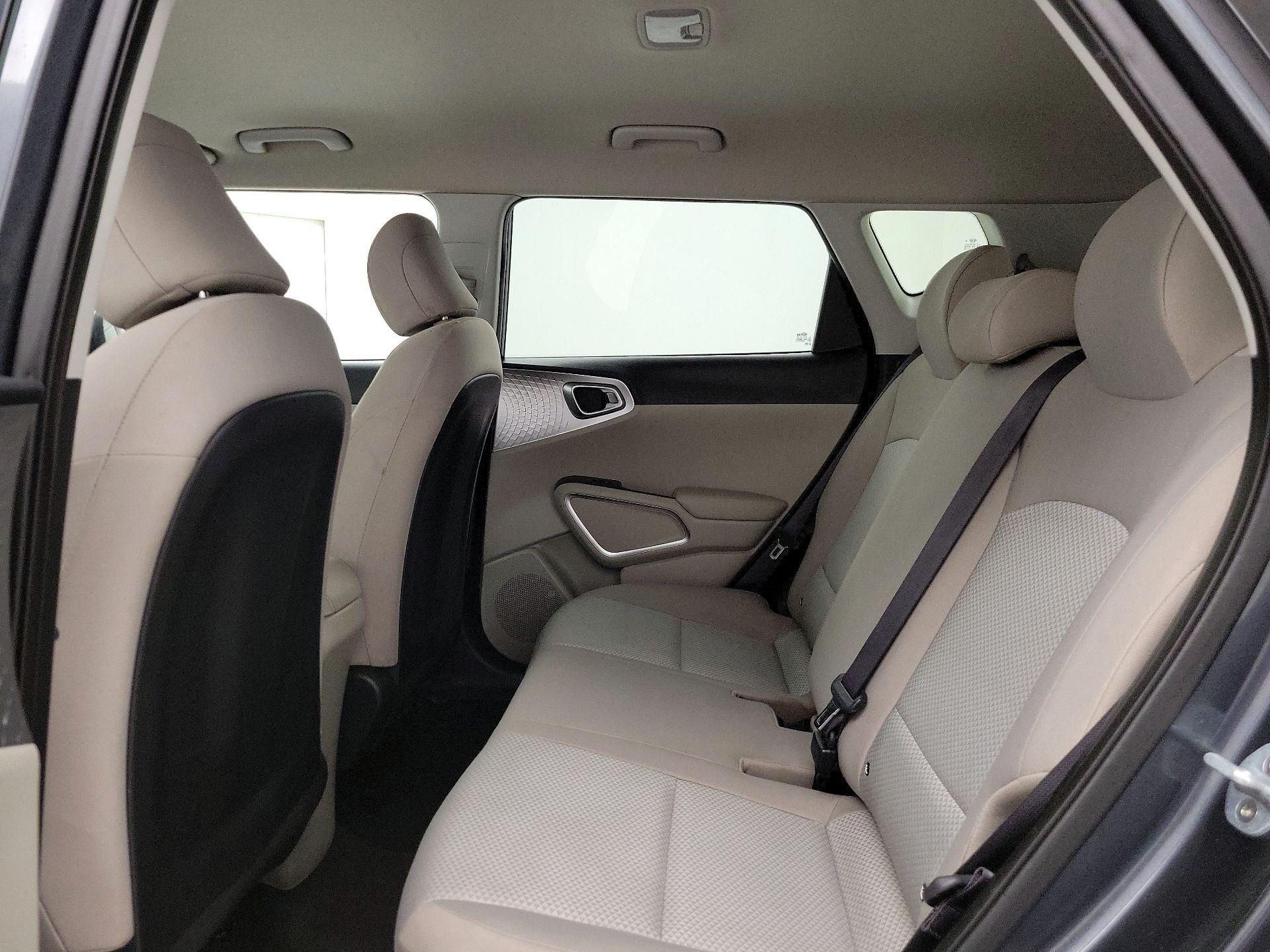 Thumbnail: 2020 Kia Soul - 19