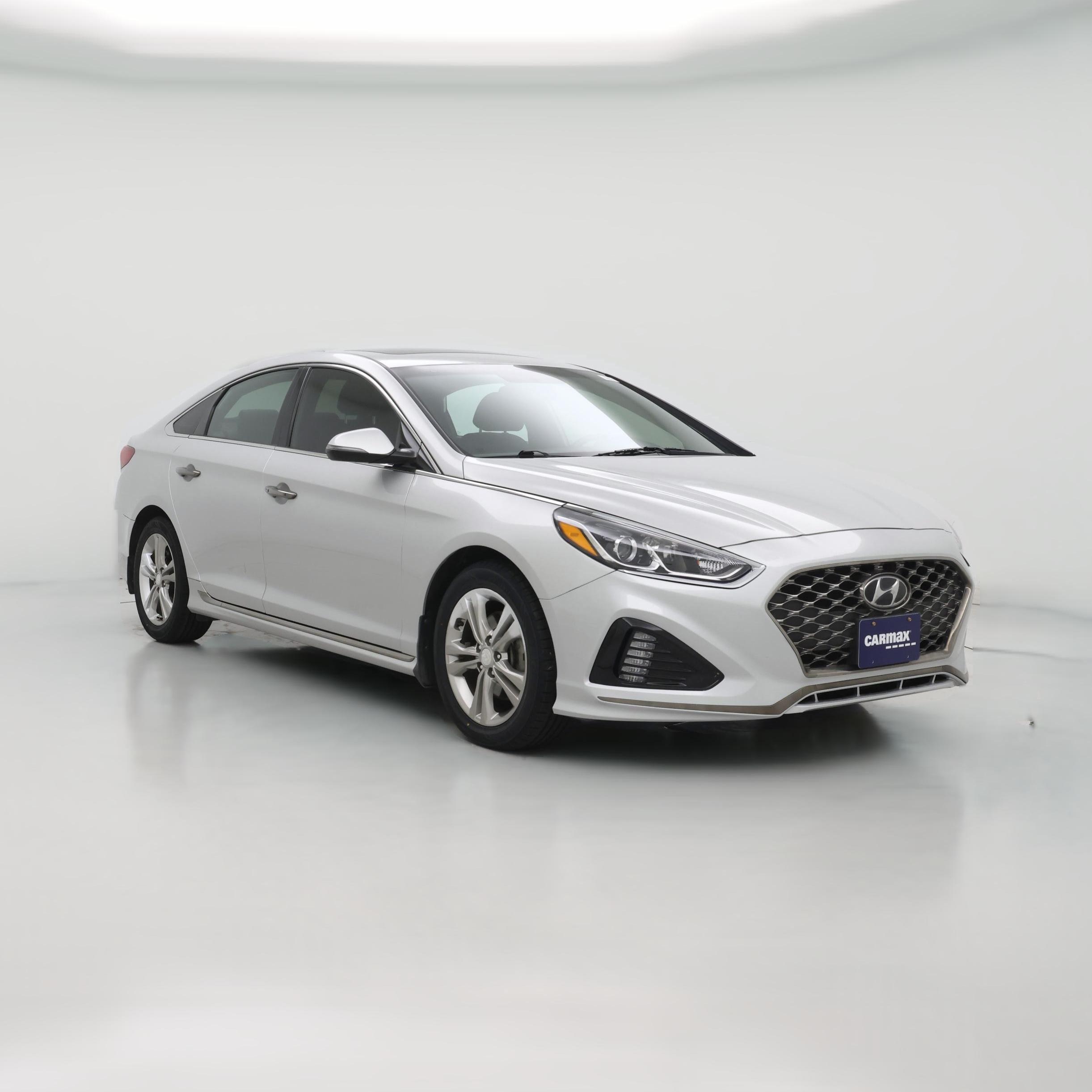 Thumbnail: 2019 Hyundai Sonata - 1
